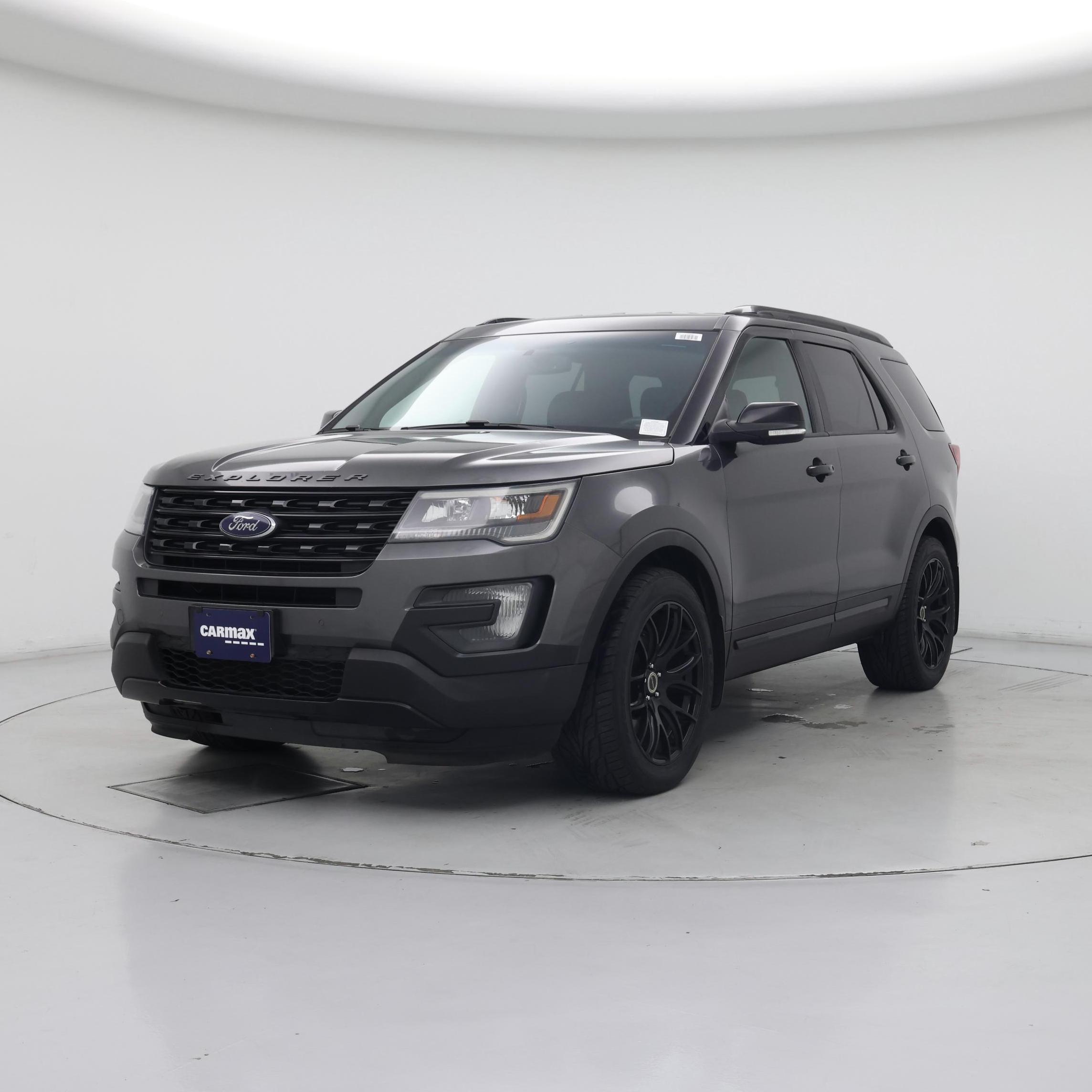 Thumbnail: 2016 Ford Explorer - 4