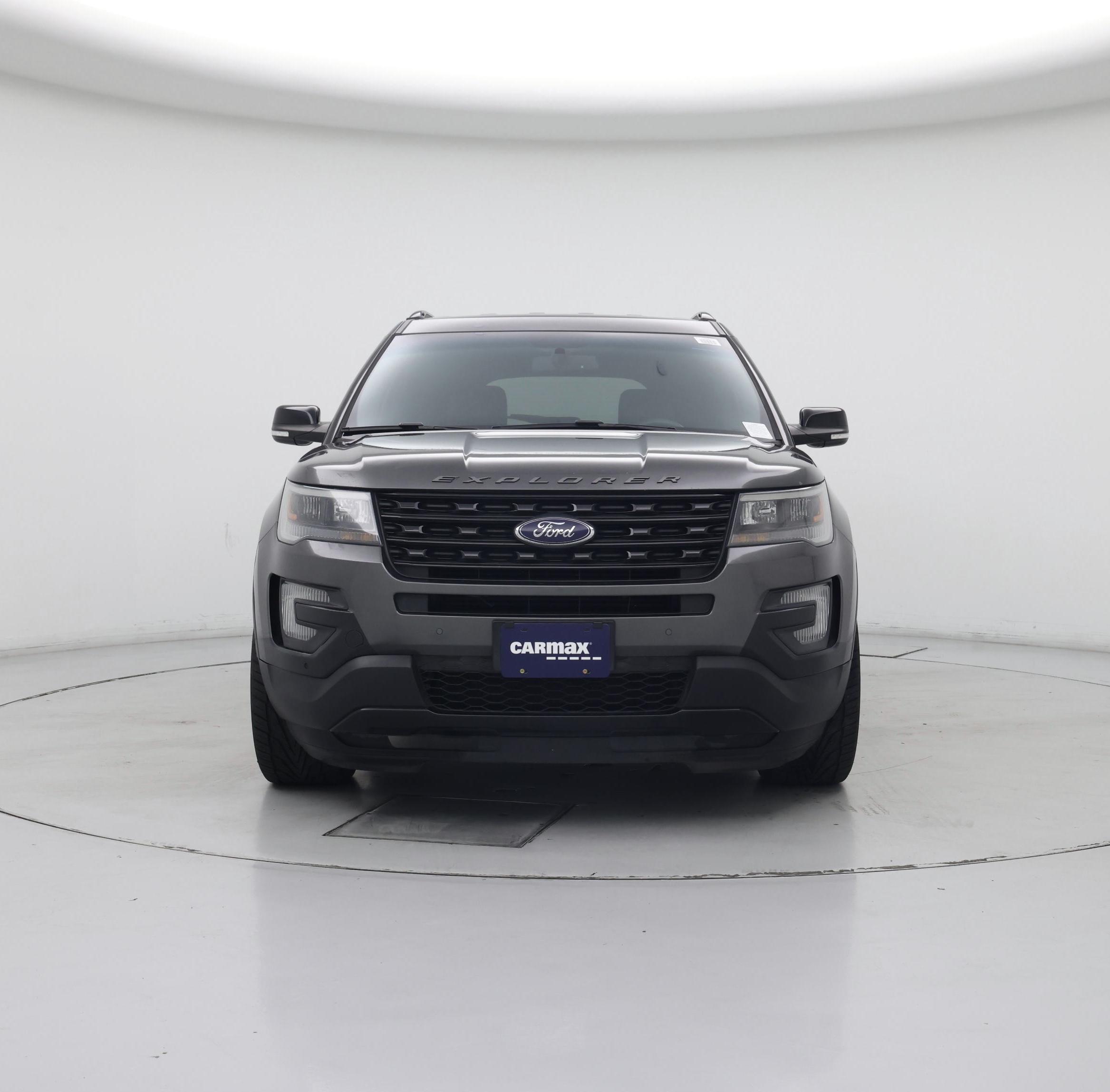 Thumbnail: 2016 Ford Explorer - 5
