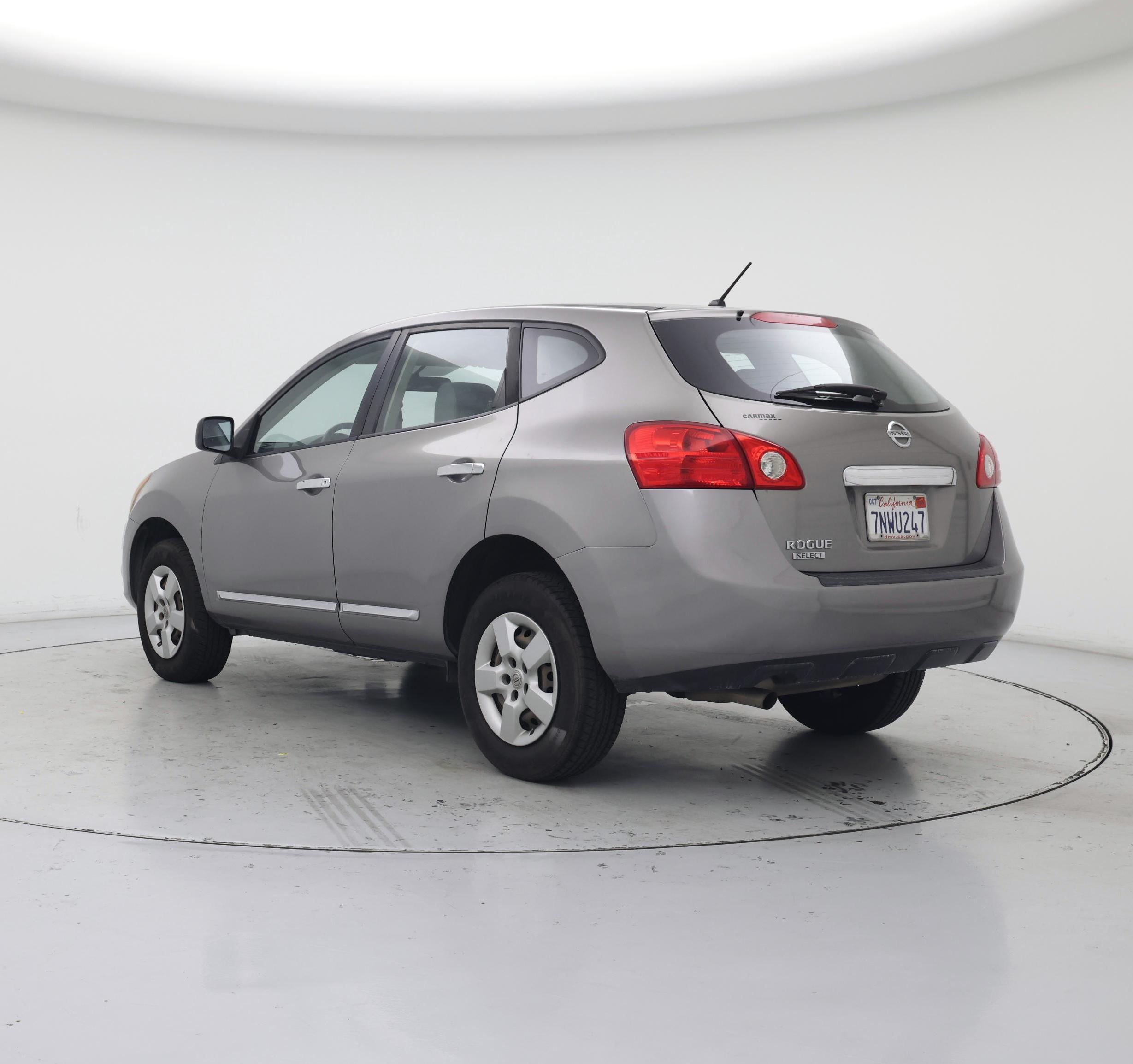 Thumbnail: 2015 Nissan Rogue - 2