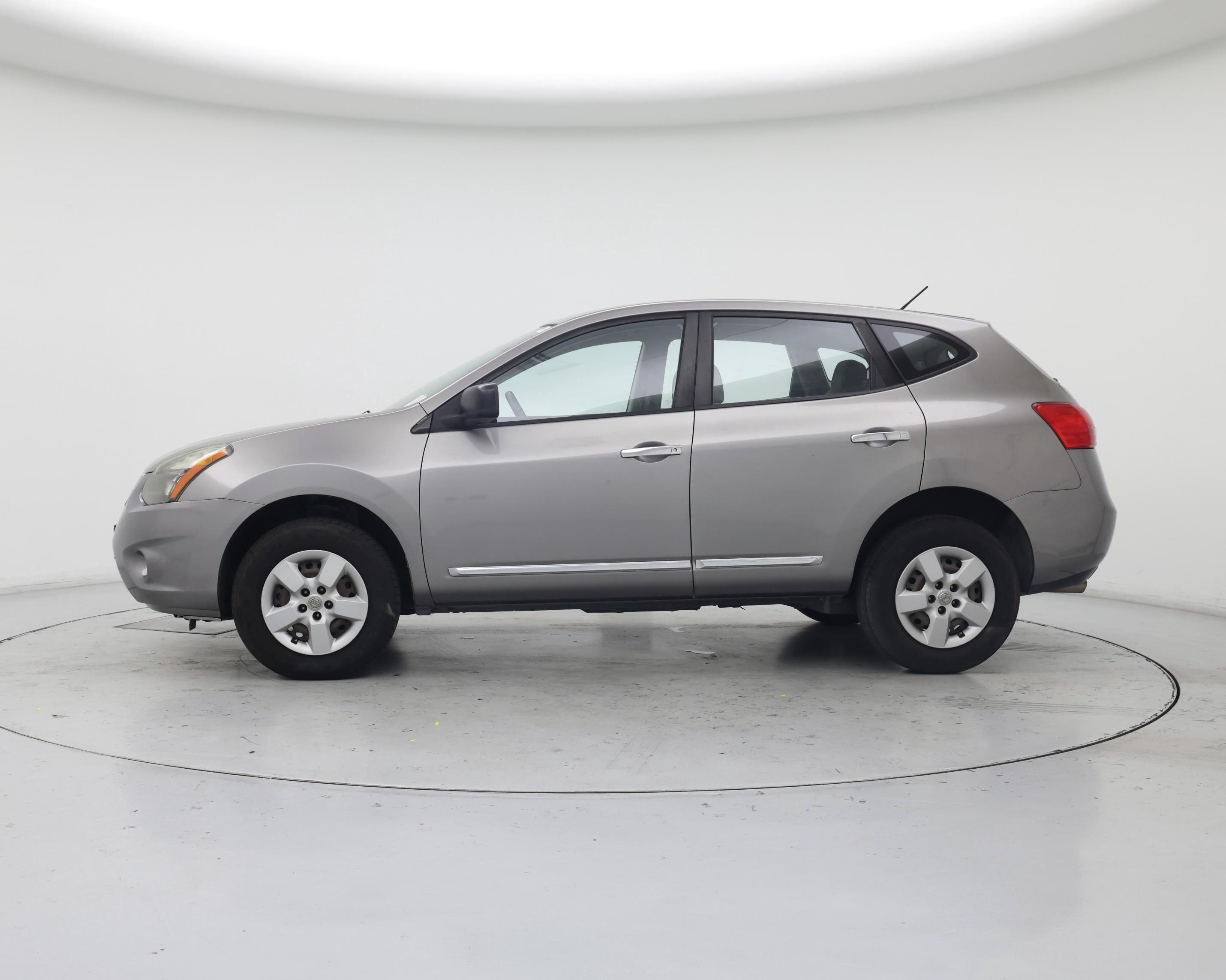 Thumbnail: 2015 Nissan Rogue - 3