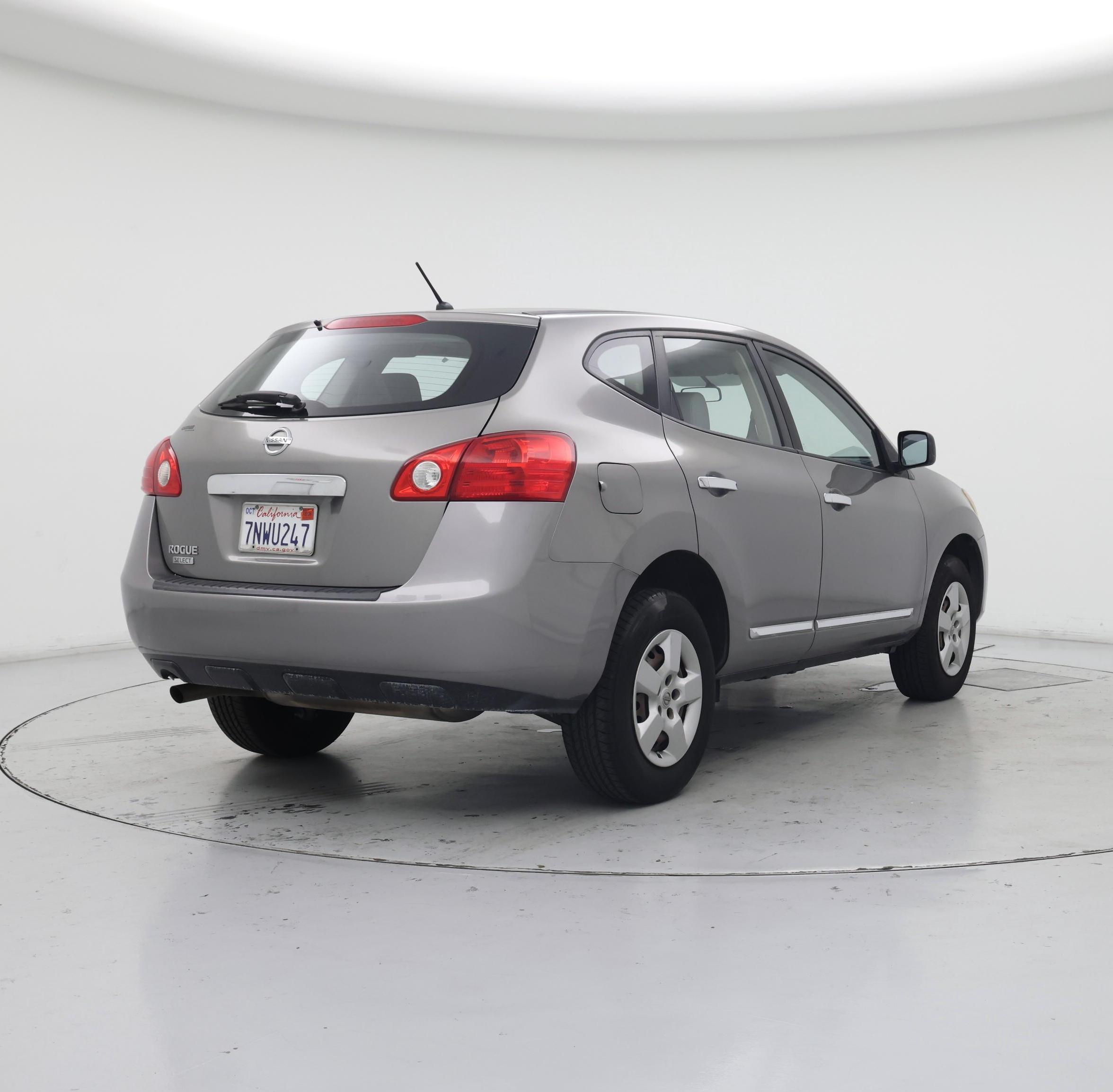 Thumbnail: 2015 Nissan Rogue - 8