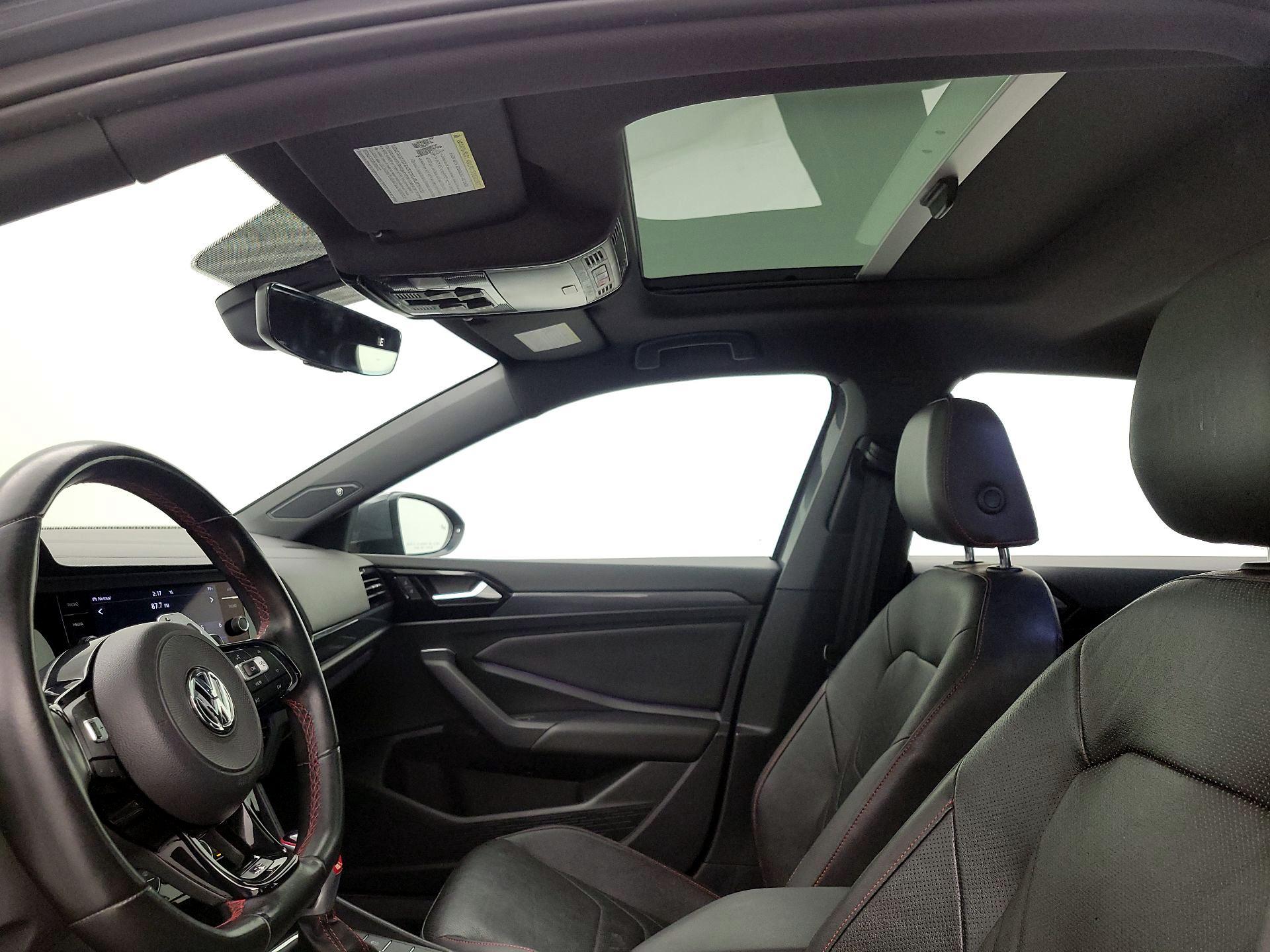 Thumbnail: 2019 Volkswagen Jetta - 19
