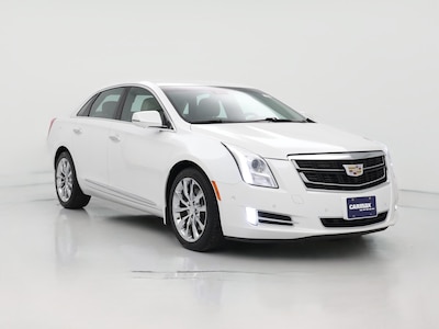 White 2016 Cadillac XTS Luxury