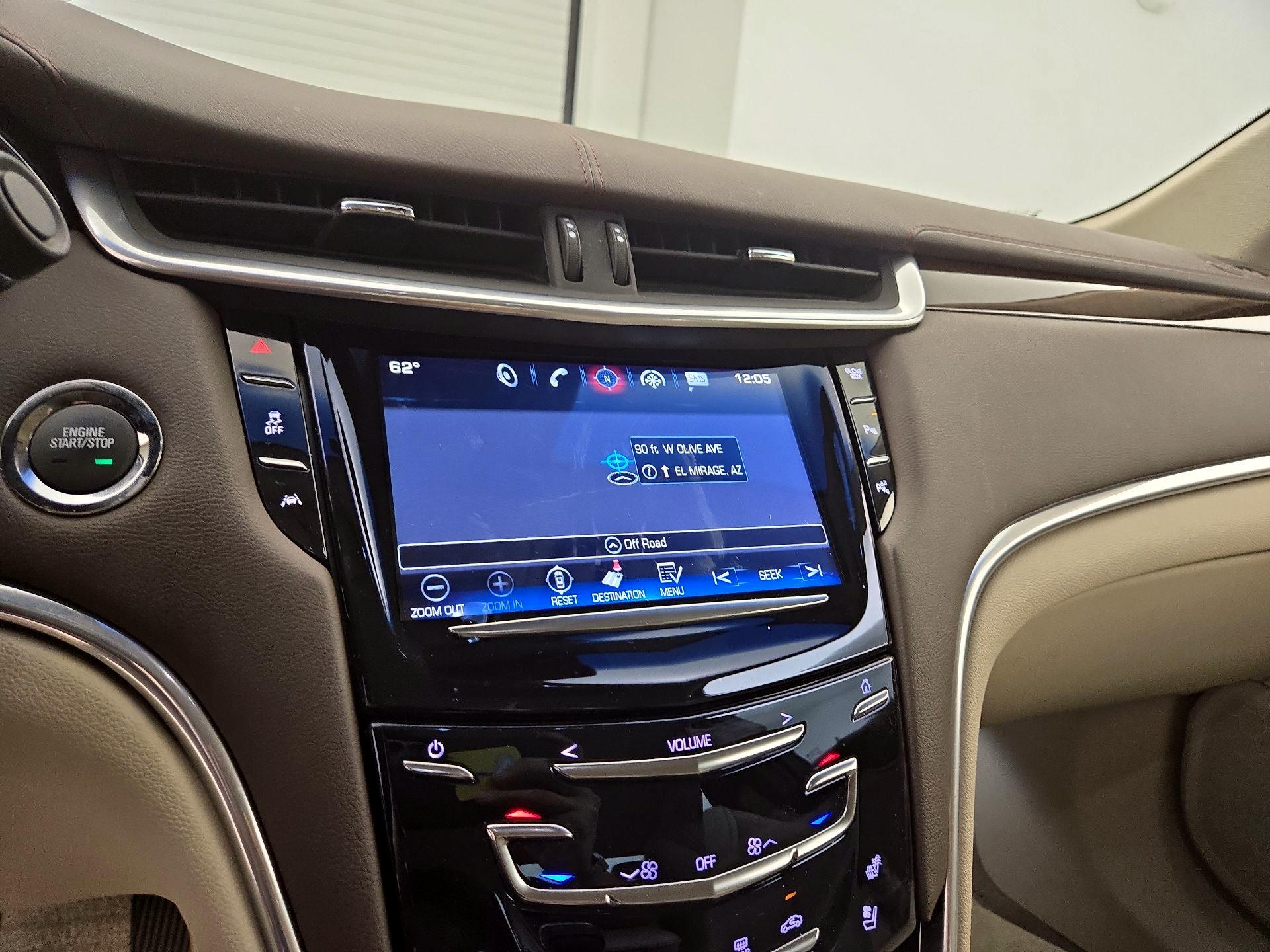 Thumbnail: 2016 Cadillac XTS - 14