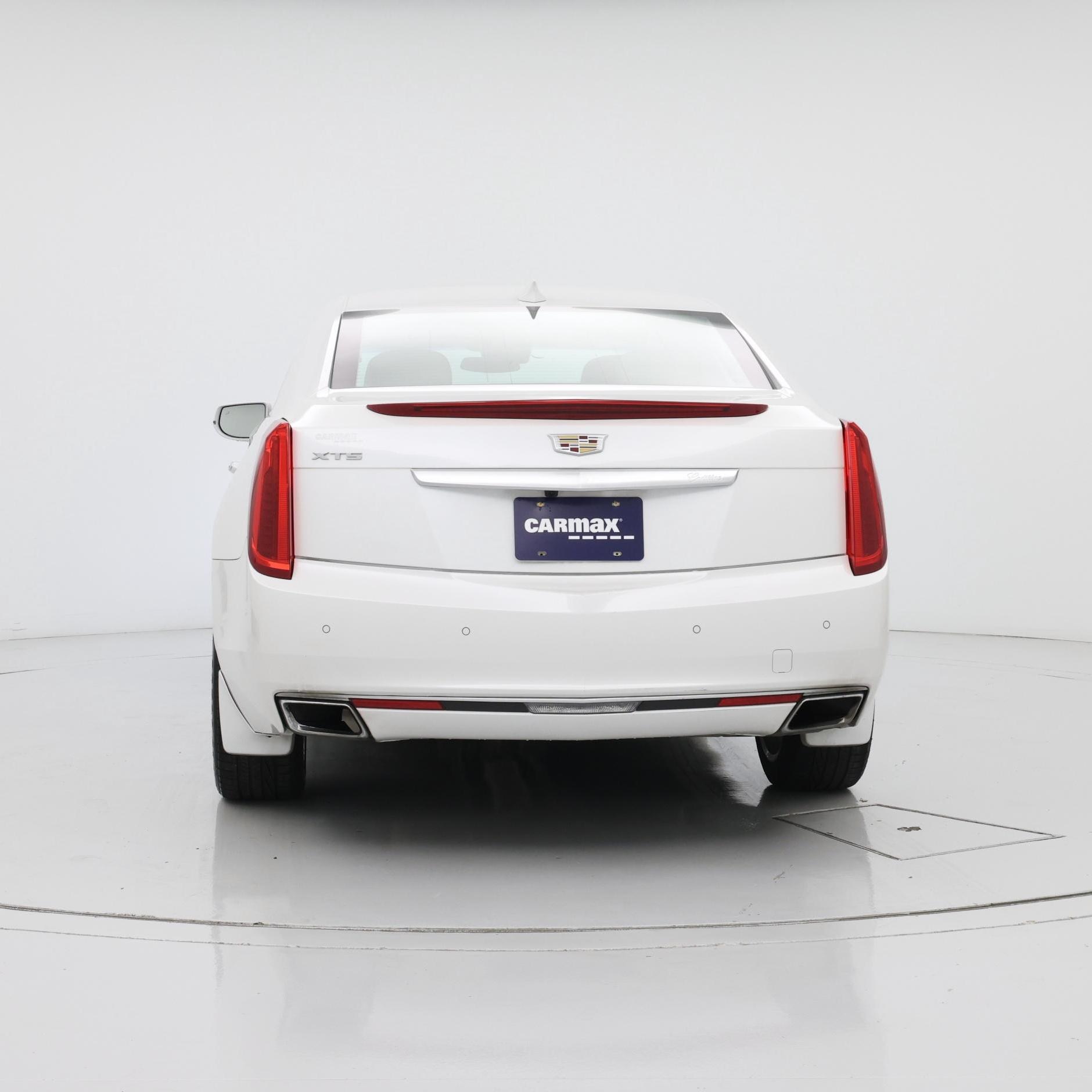 Thumbnail: 2016 Cadillac XTS - 6