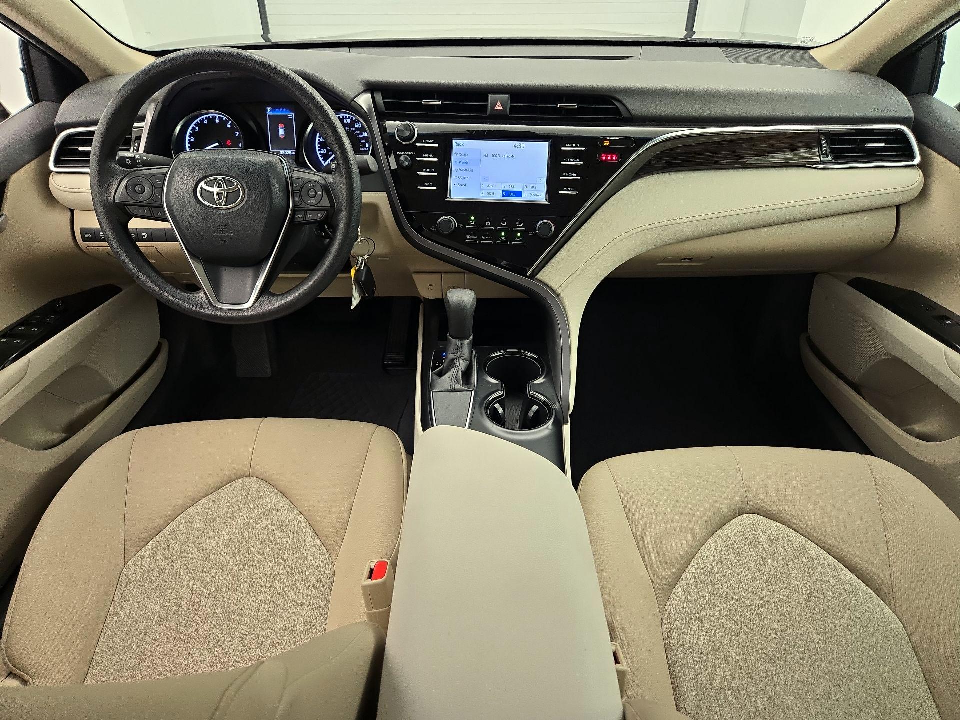 Thumbnail: 2018 Toyota Camry - 9