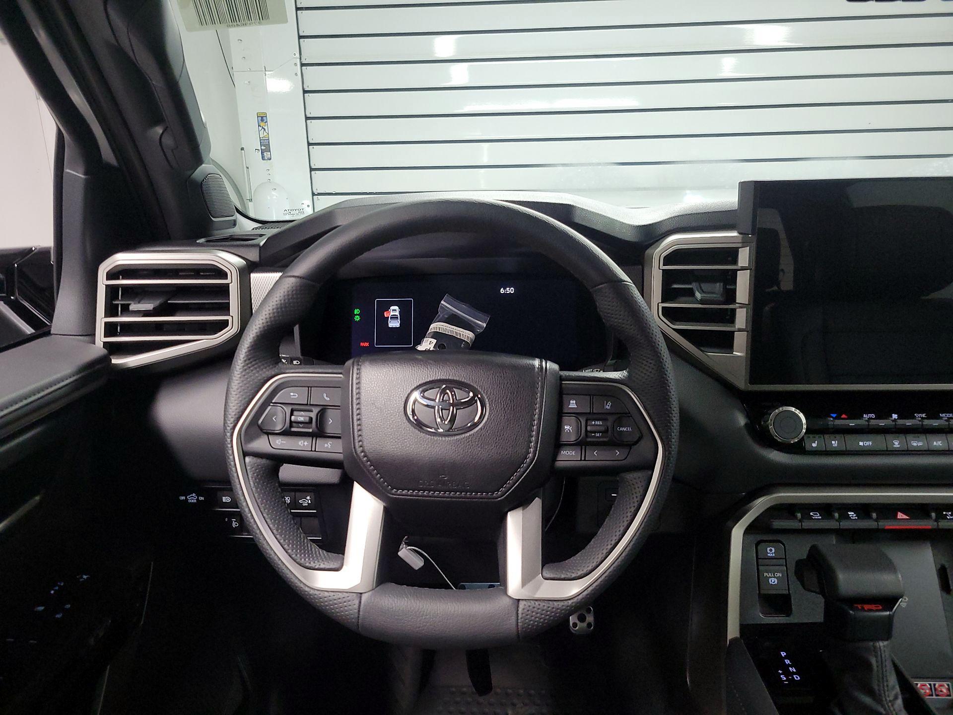 Thumbnail: 2025 Toyota Tundra - 10