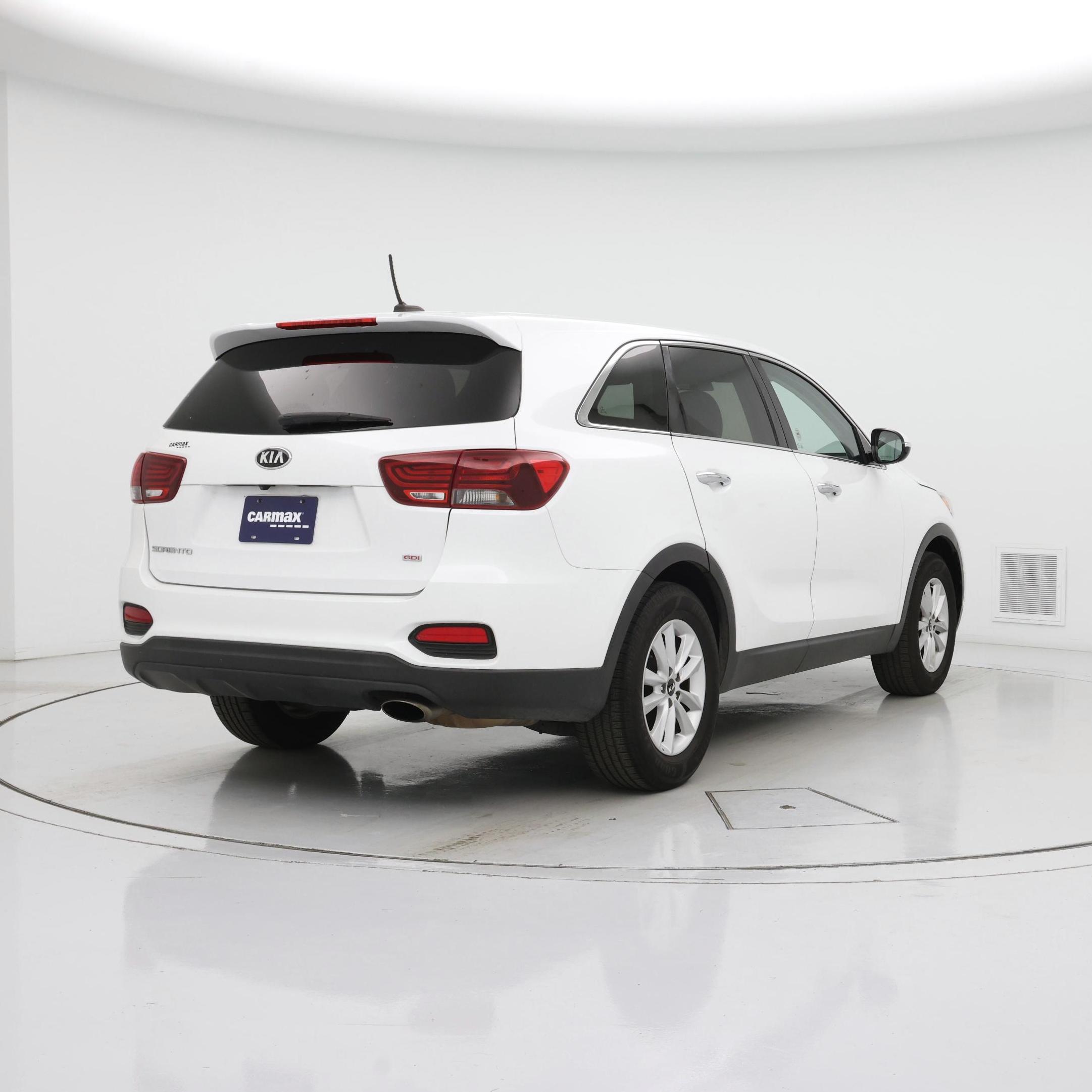 Thumbnail: 2020 Kia Sorento - 8