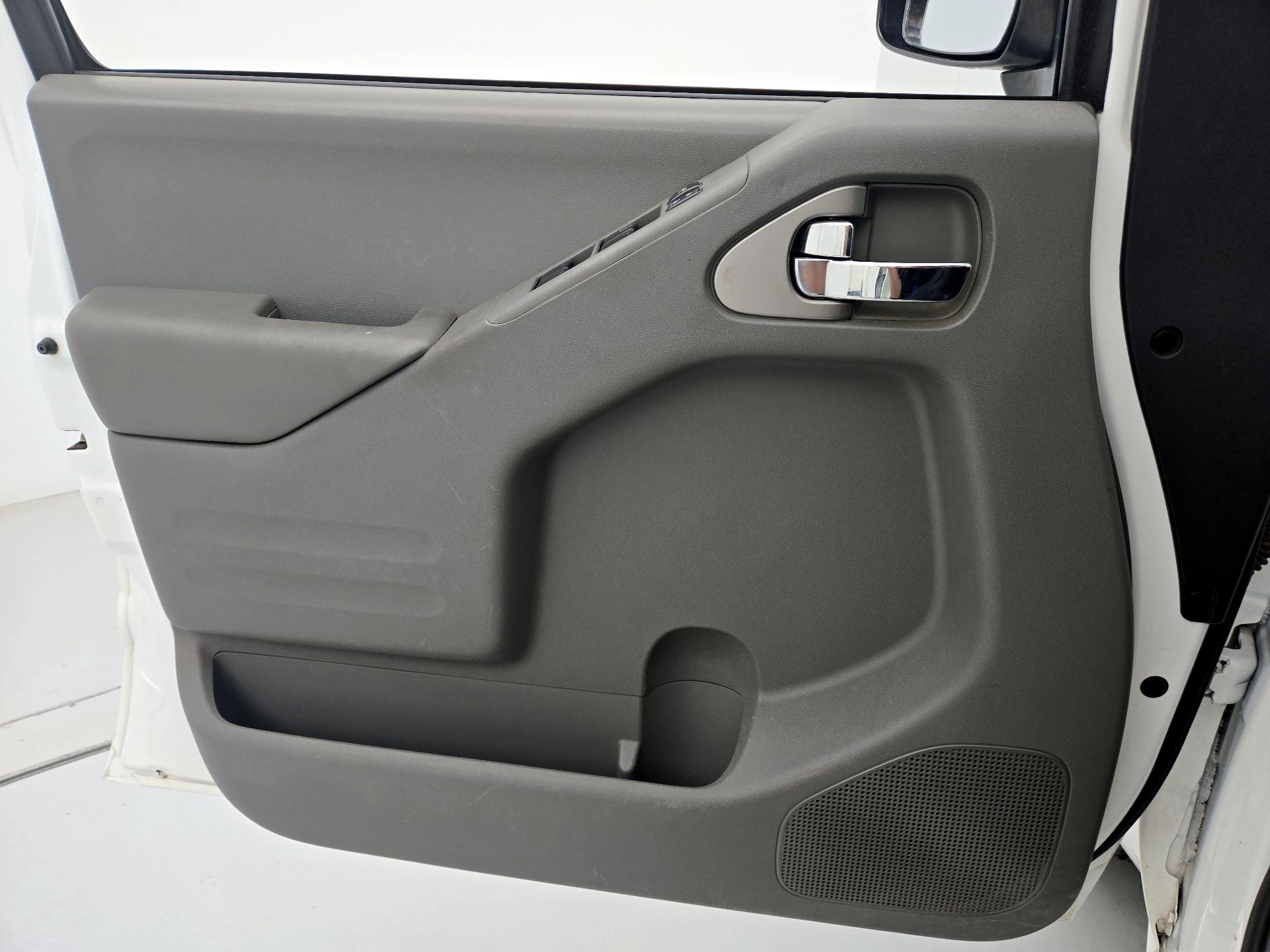 Thumbnail: 2019 Nissan Frontier - 12