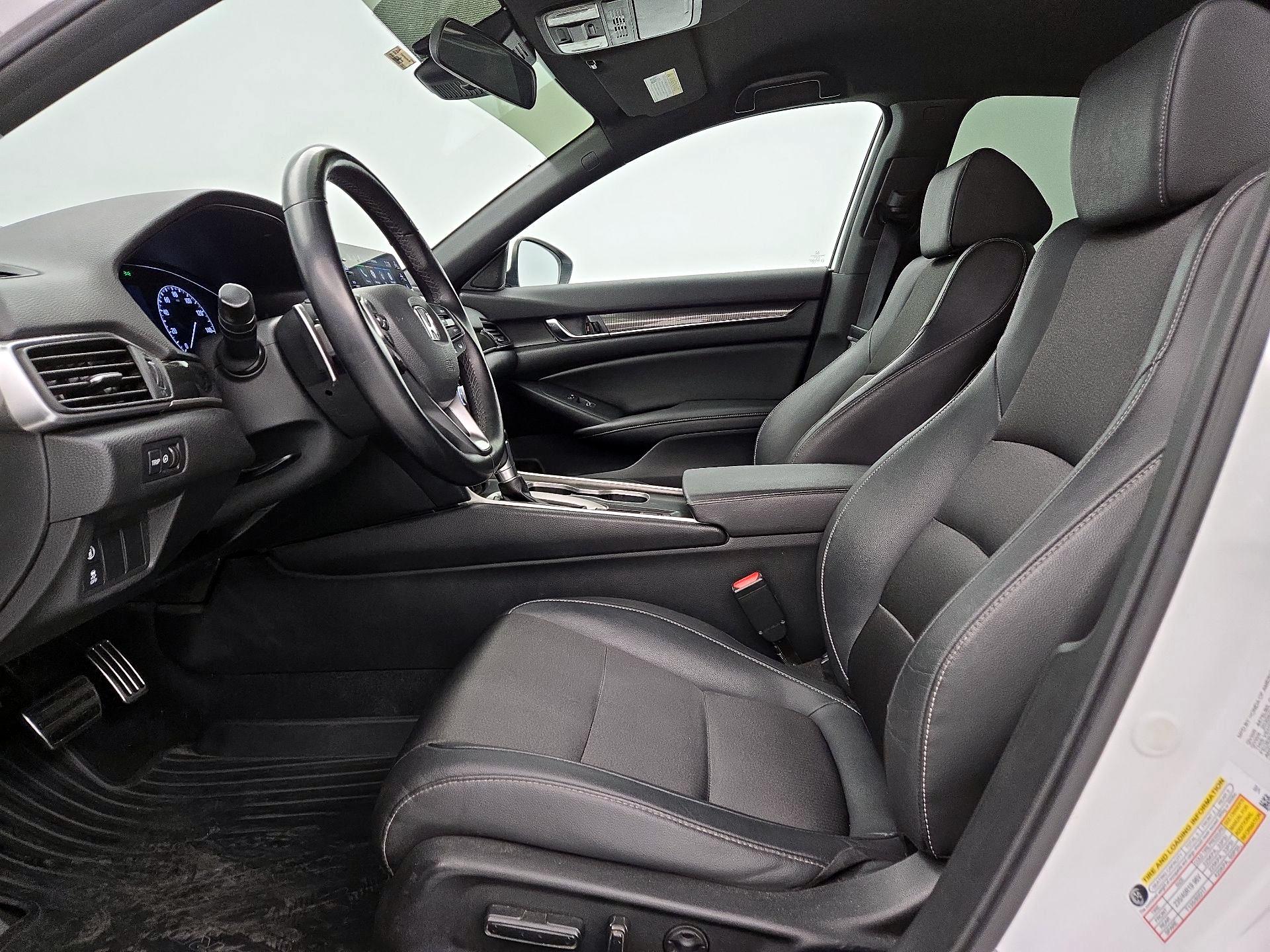 Thumbnail: 2019 Honda Accord - 11