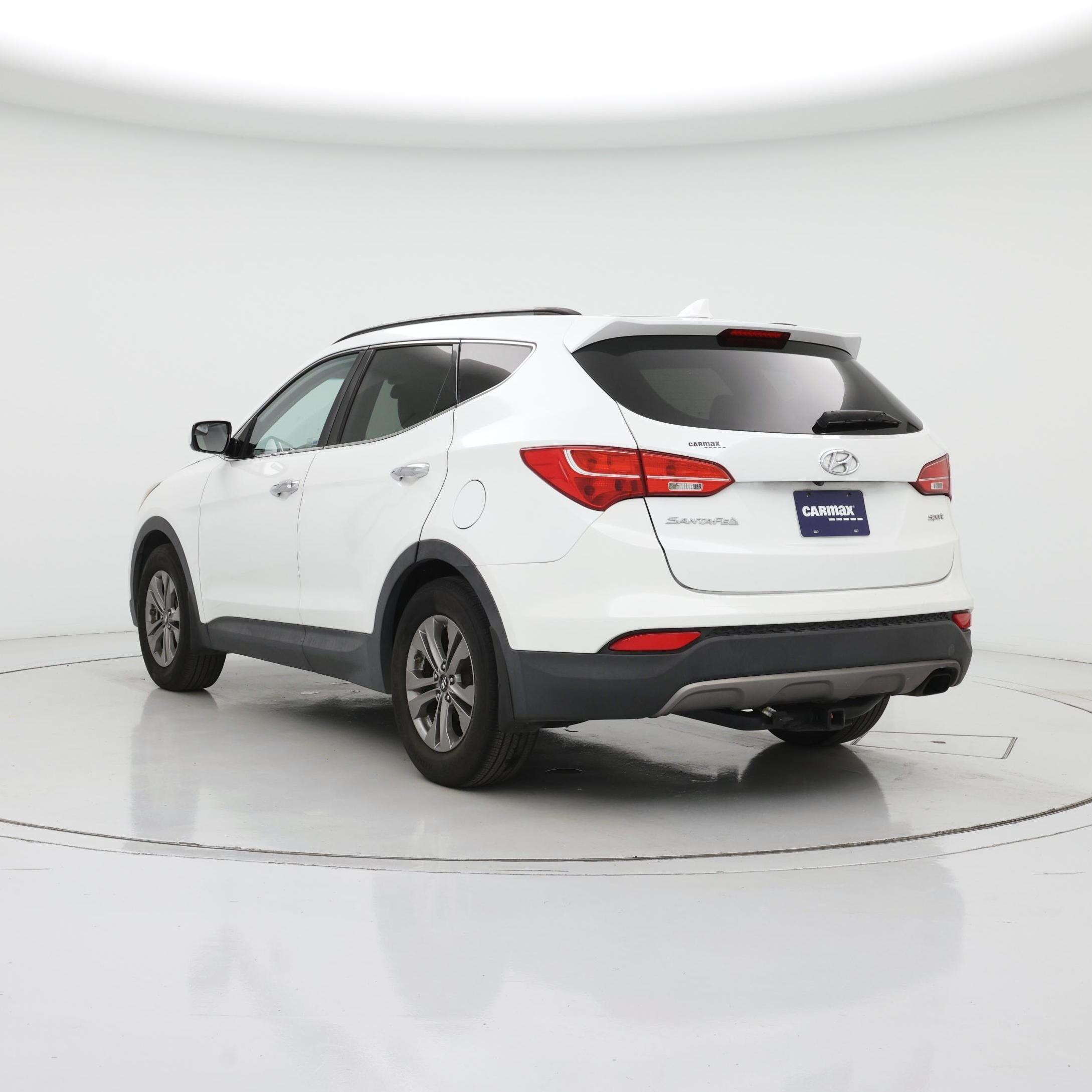Thumbnail: 2016 Hyundai Santa Fe - 2