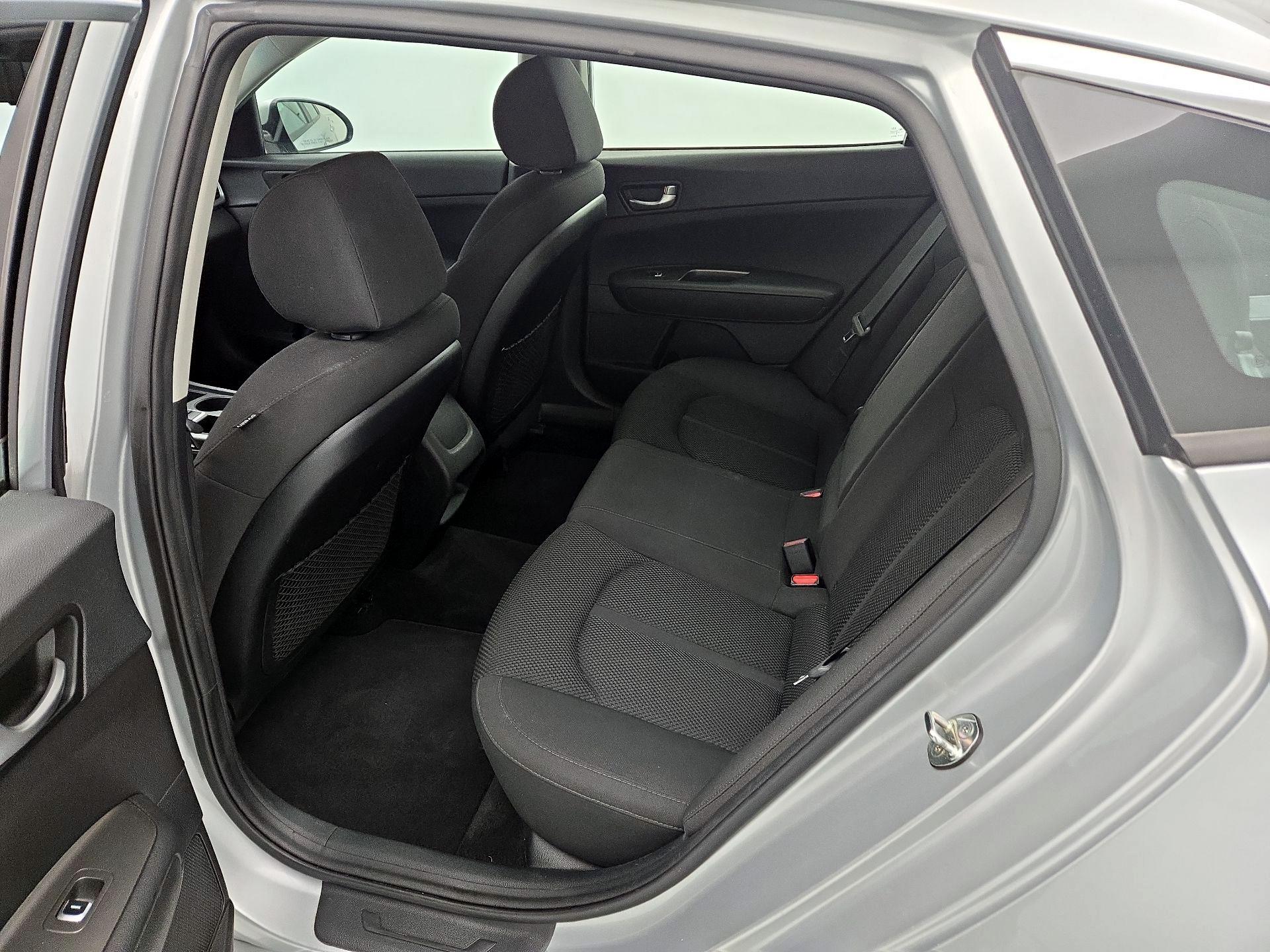 Thumbnail: 2020 Kia Optima - 19