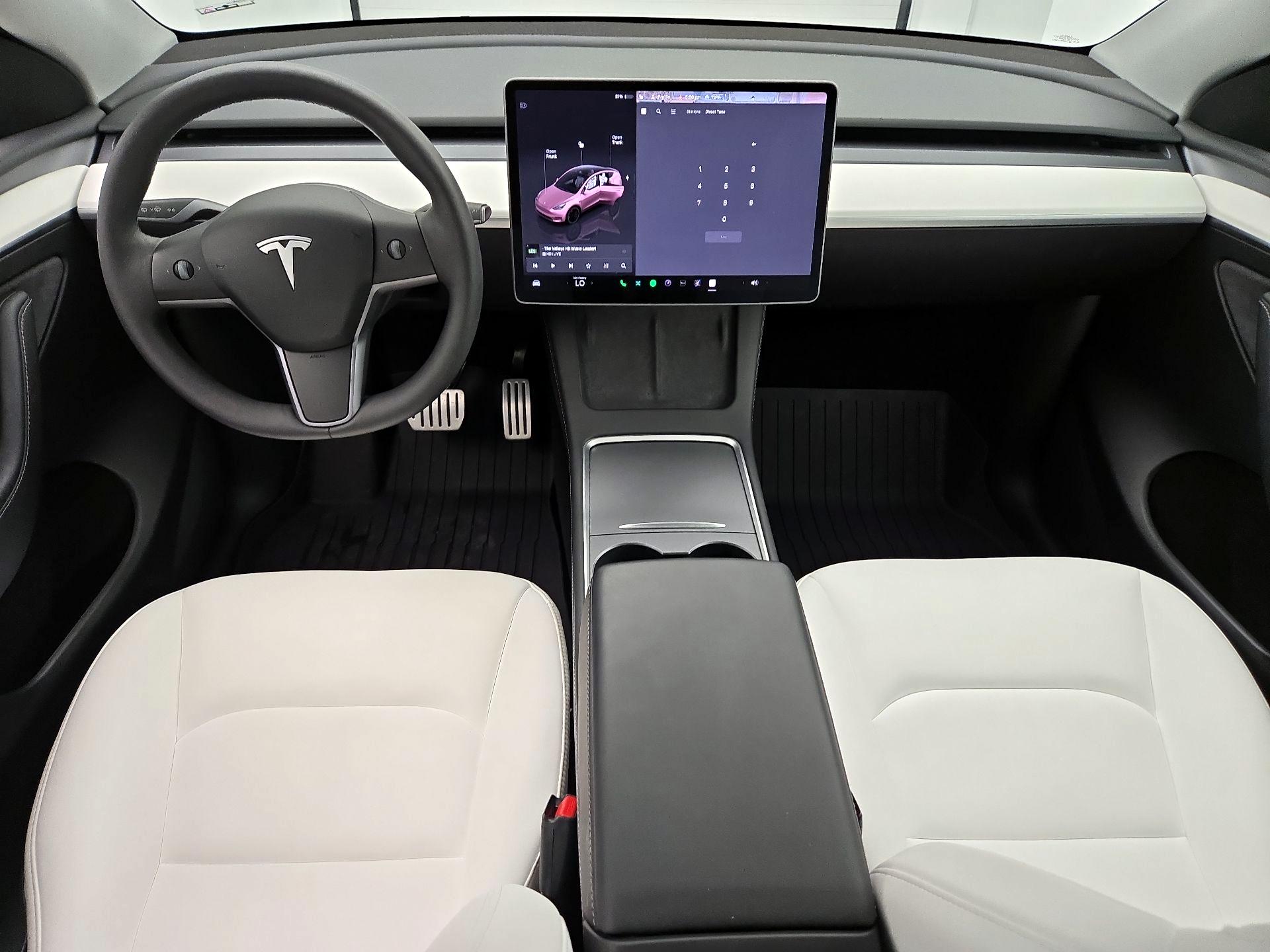 Thumbnail: 2024 Tesla Model Y - 9