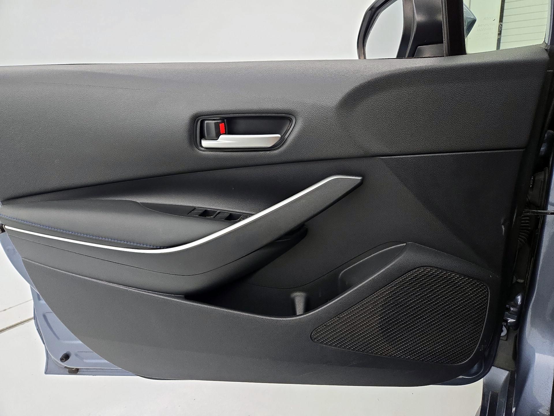 Thumbnail: 2021 Toyota Corolla - 12