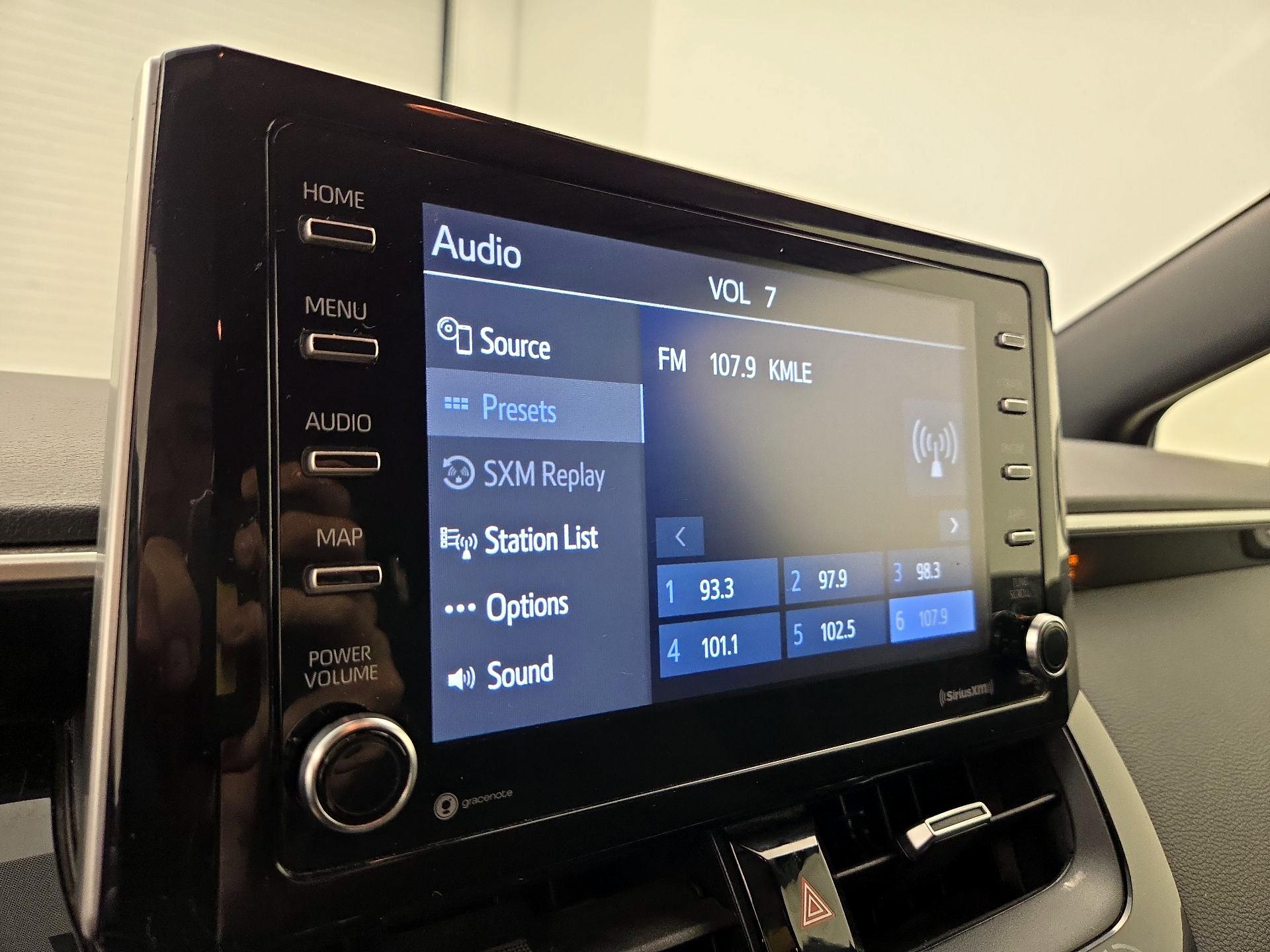 Thumbnail: 2021 Toyota Corolla - 15