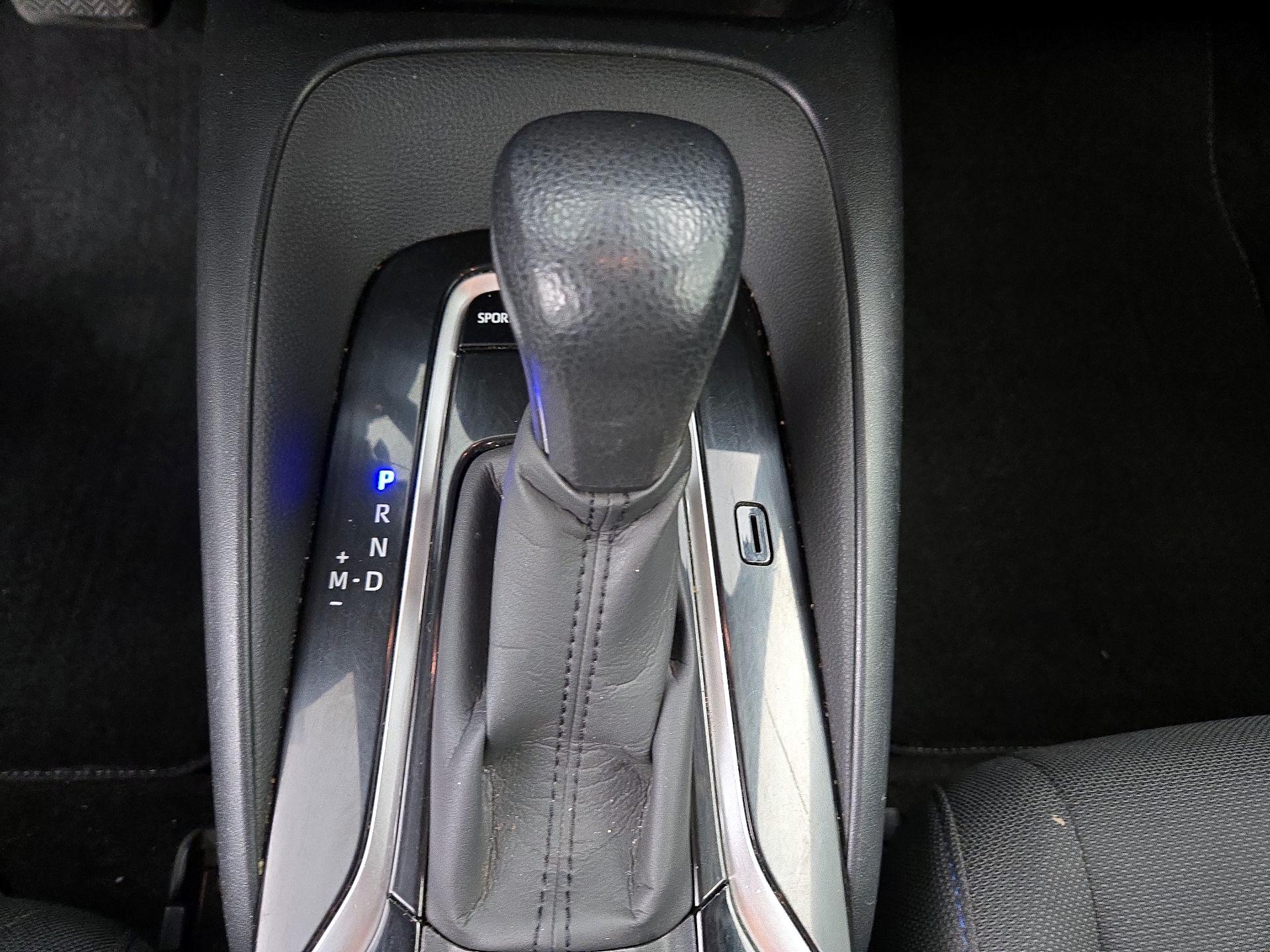 Thumbnail: 2021 Toyota Corolla - 17