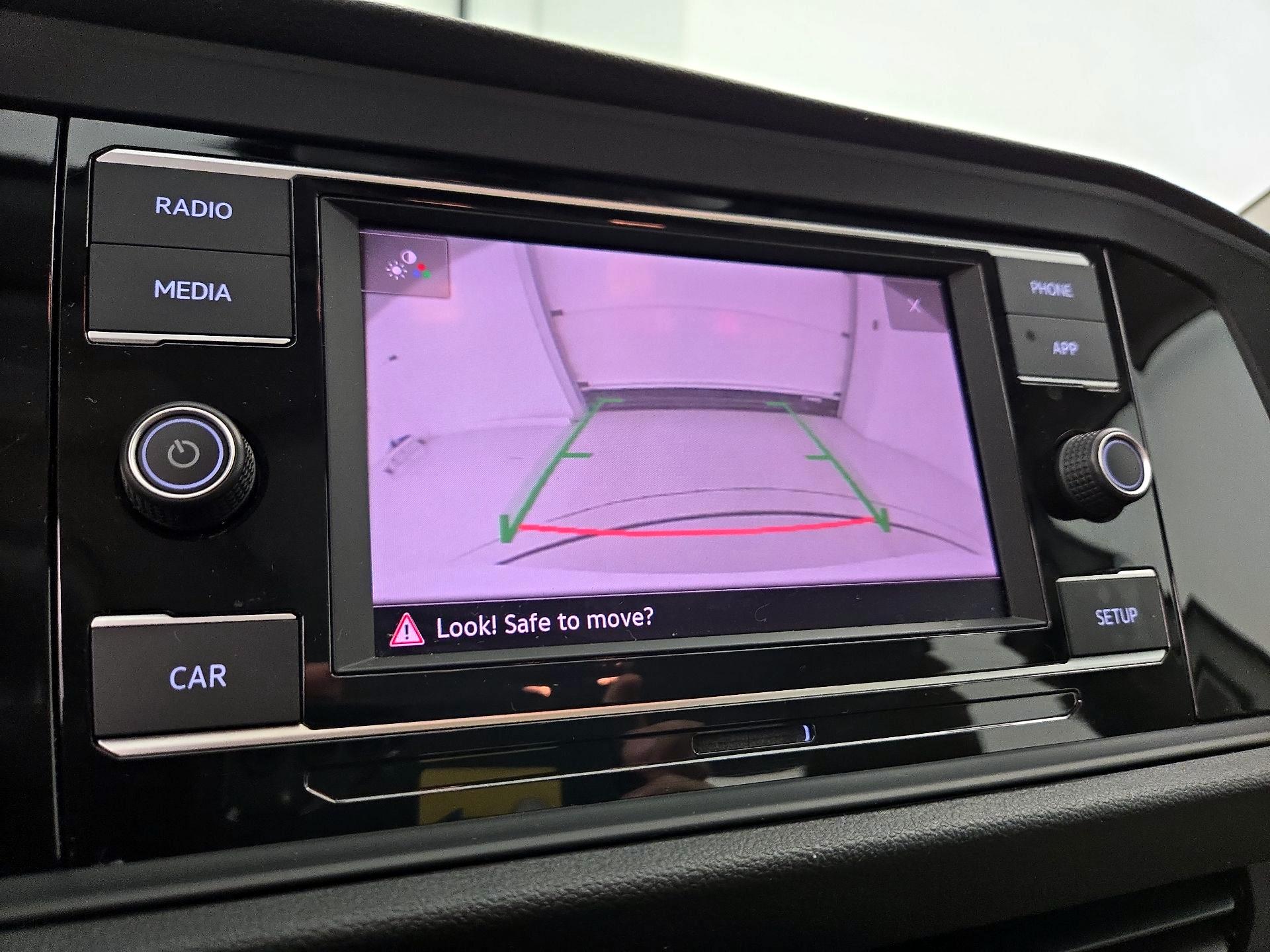 Thumbnail: 2019 Volkswagen Jetta - 14