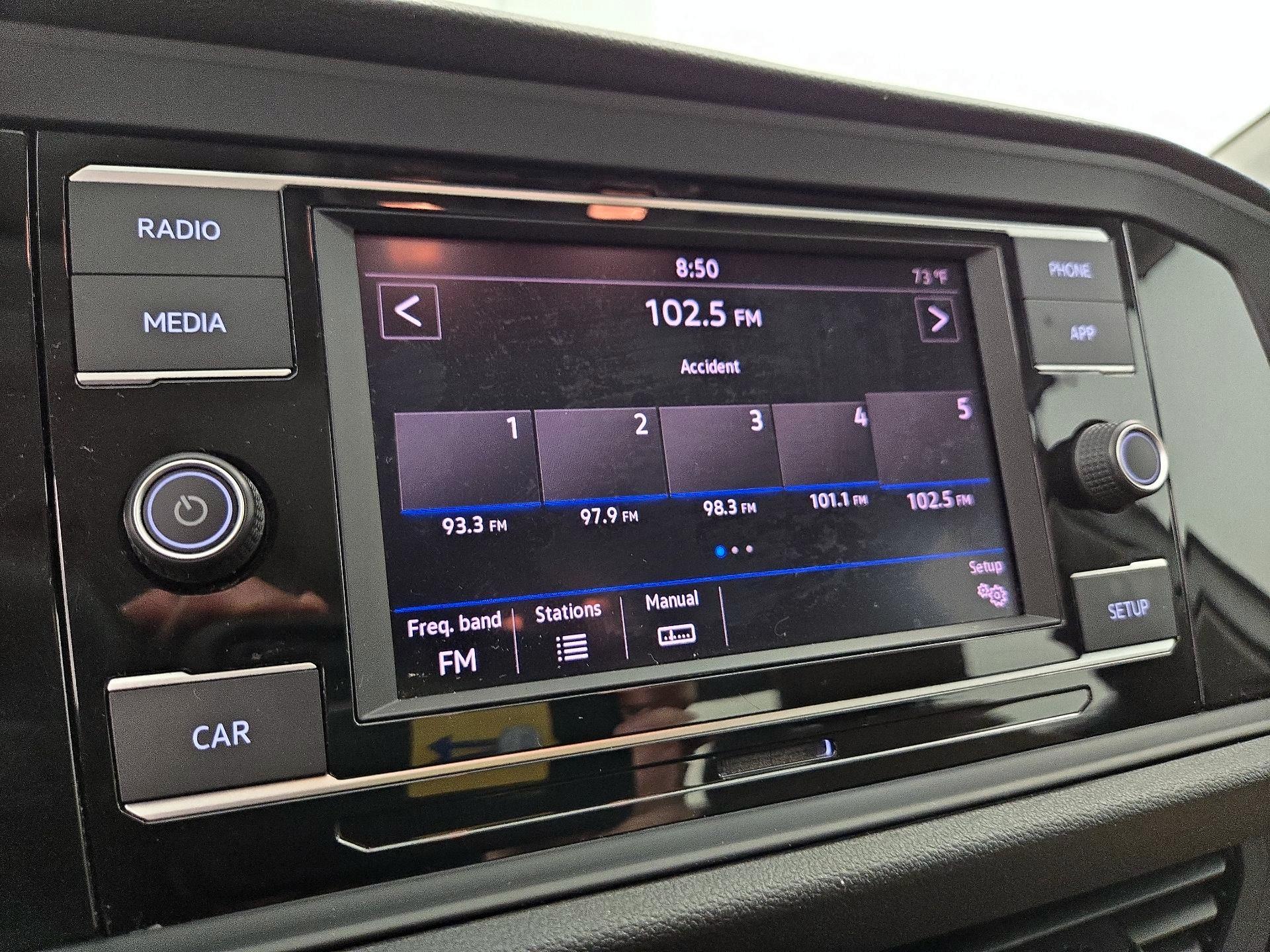 Thumbnail: 2019 Volkswagen Jetta - 15