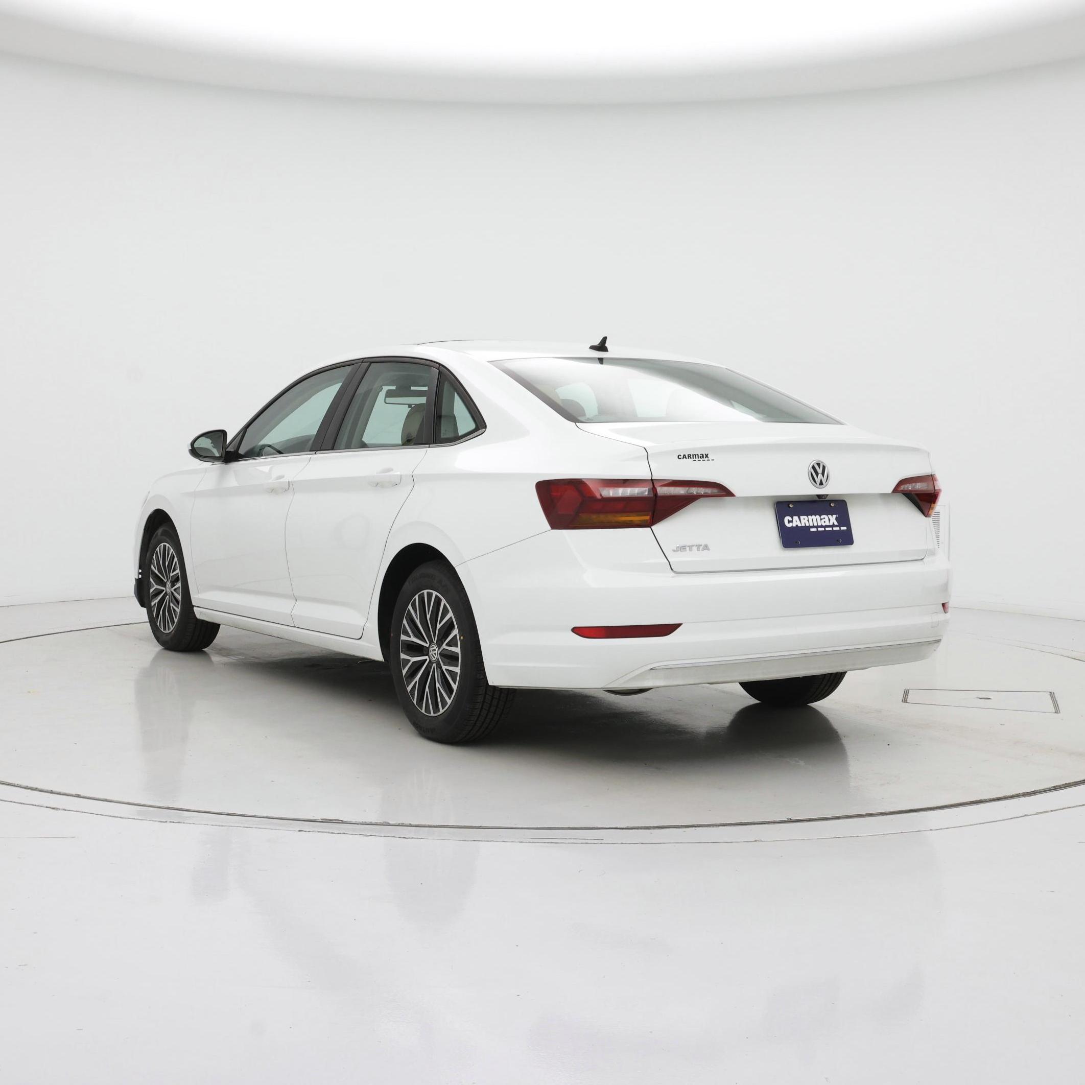 Thumbnail: 2019 Volkswagen Jetta - 2