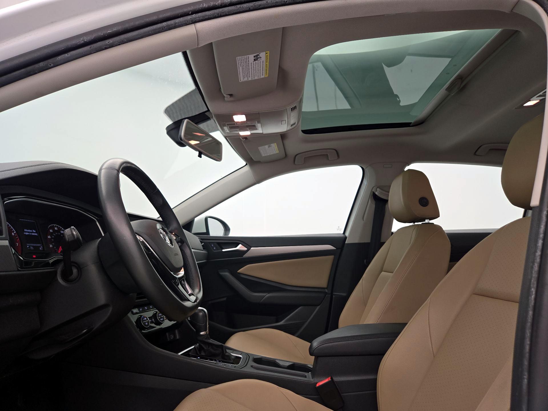 Thumbnail: 2019 Volkswagen Jetta - 19