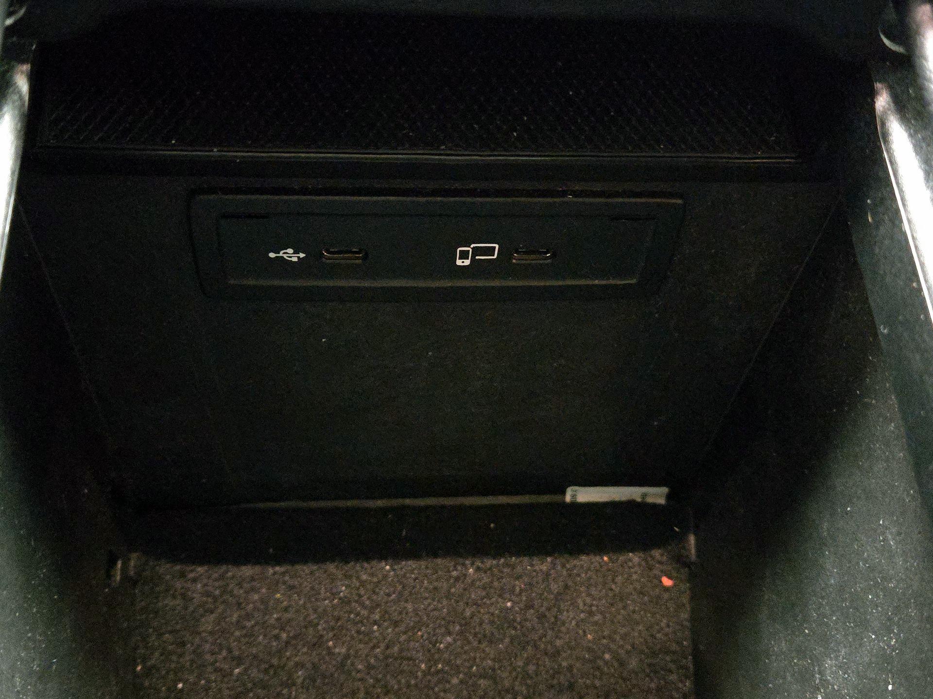 Thumbnail: 2022 Mercedes-Benz GLC - 18