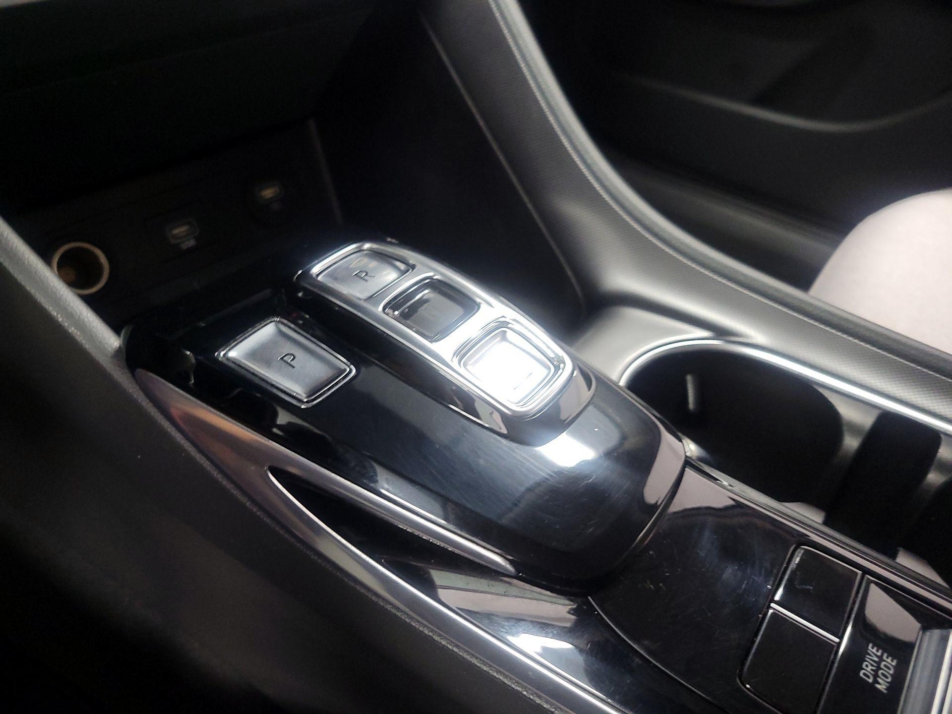 Thumbnail: 2020 Hyundai Sonata - 17
