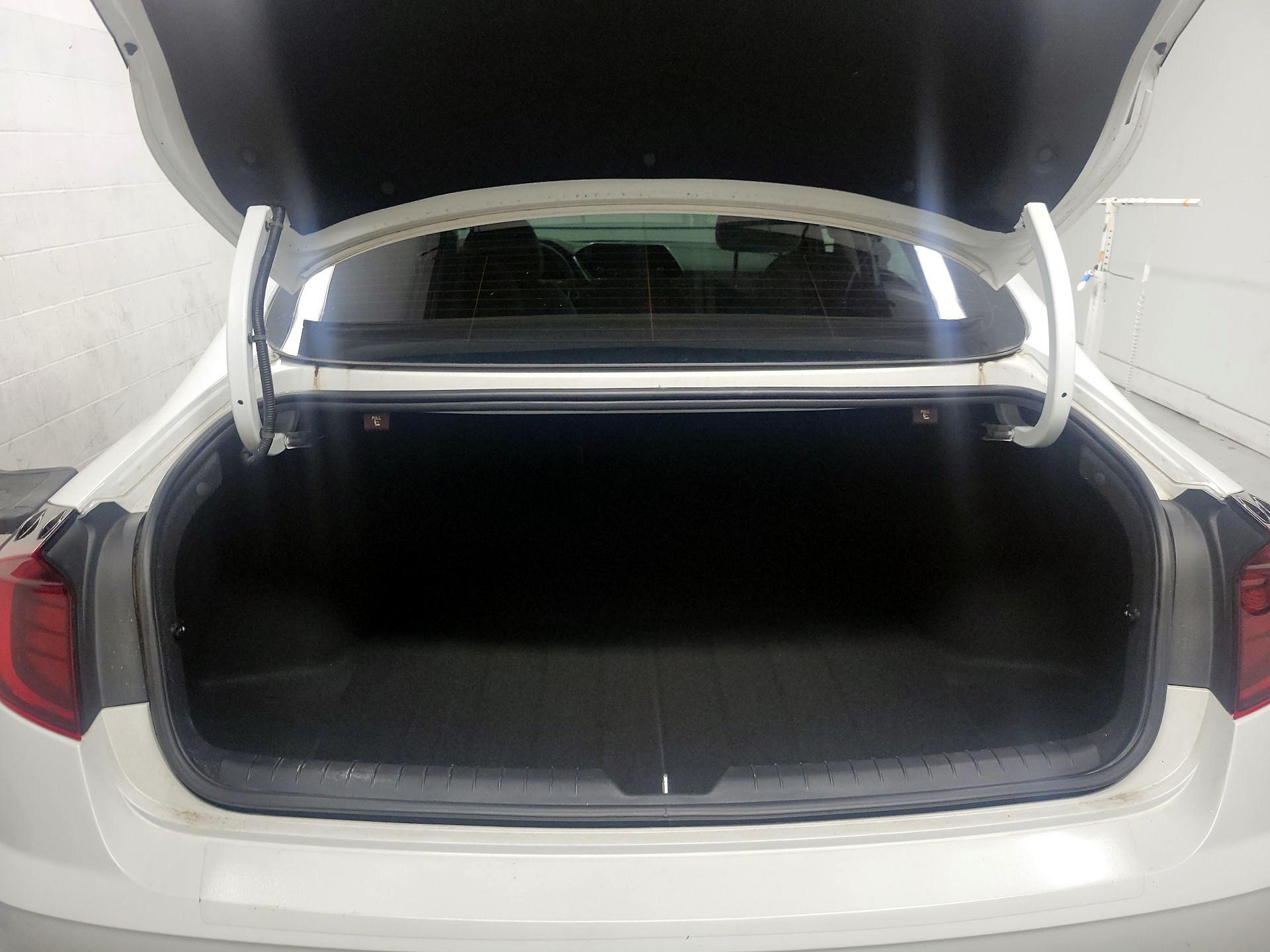 Thumbnail: 2020 Hyundai Sonata - 20