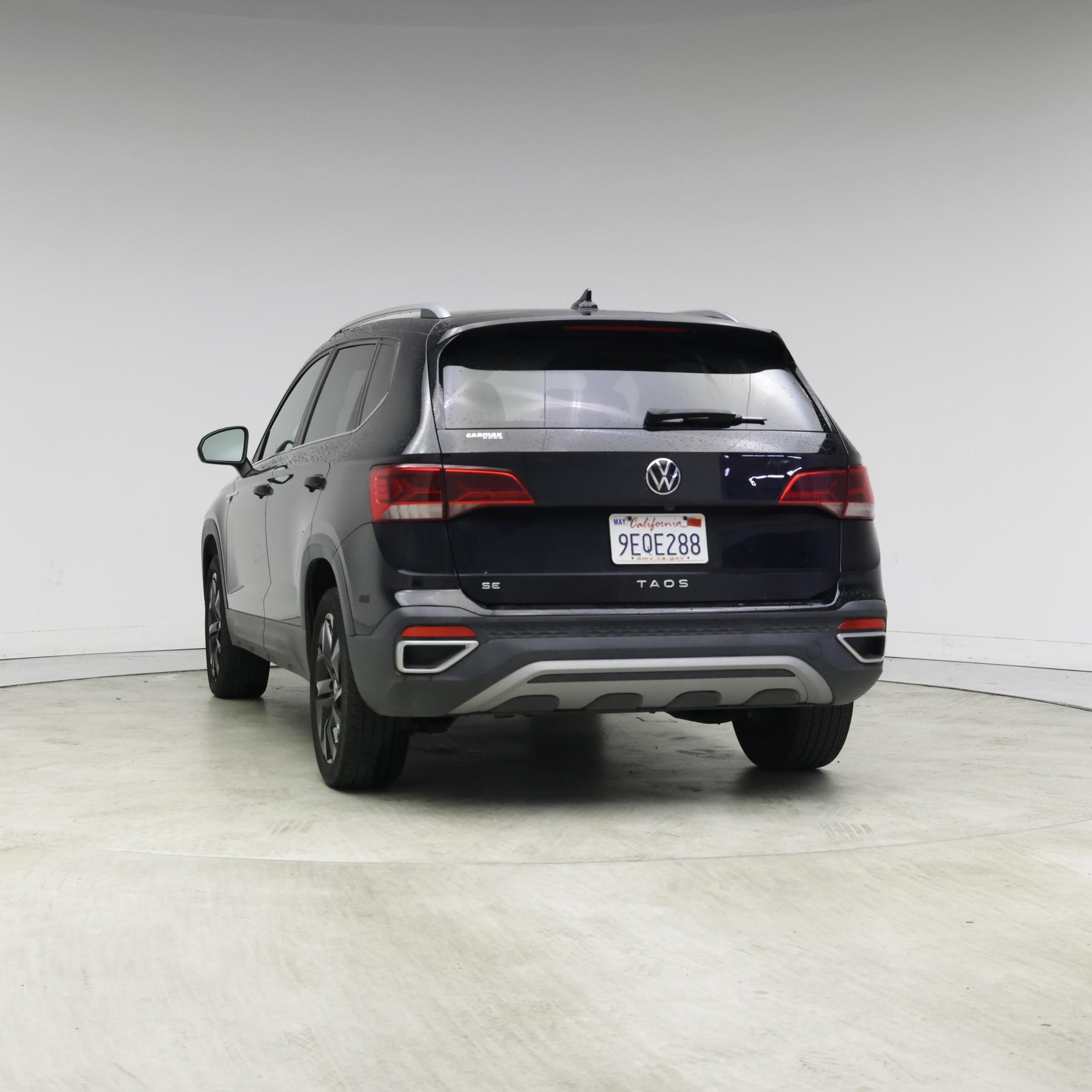 Thumbnail: 2023 Volkswagen Taos - 6