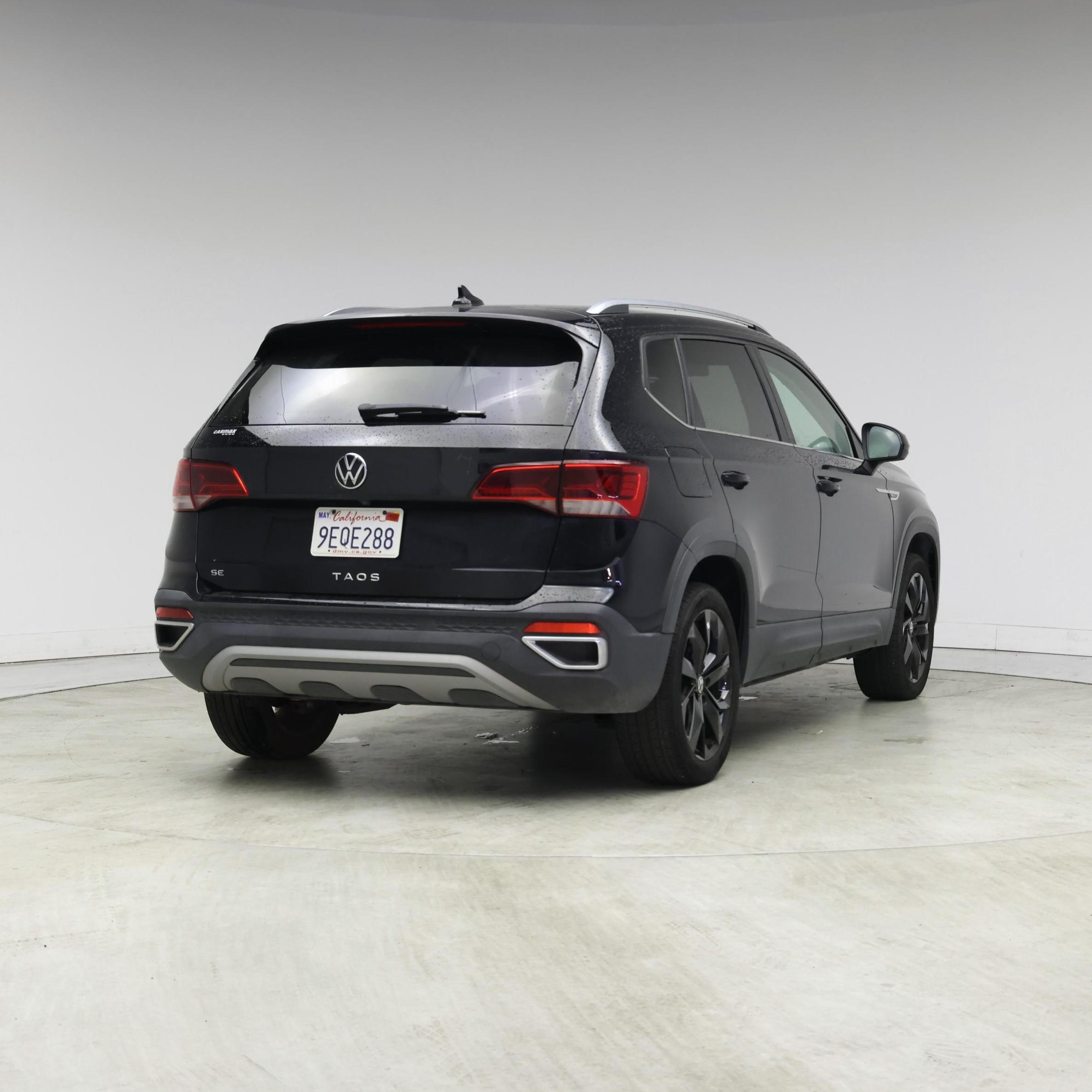 Thumbnail: 2023 Volkswagen Taos - 8