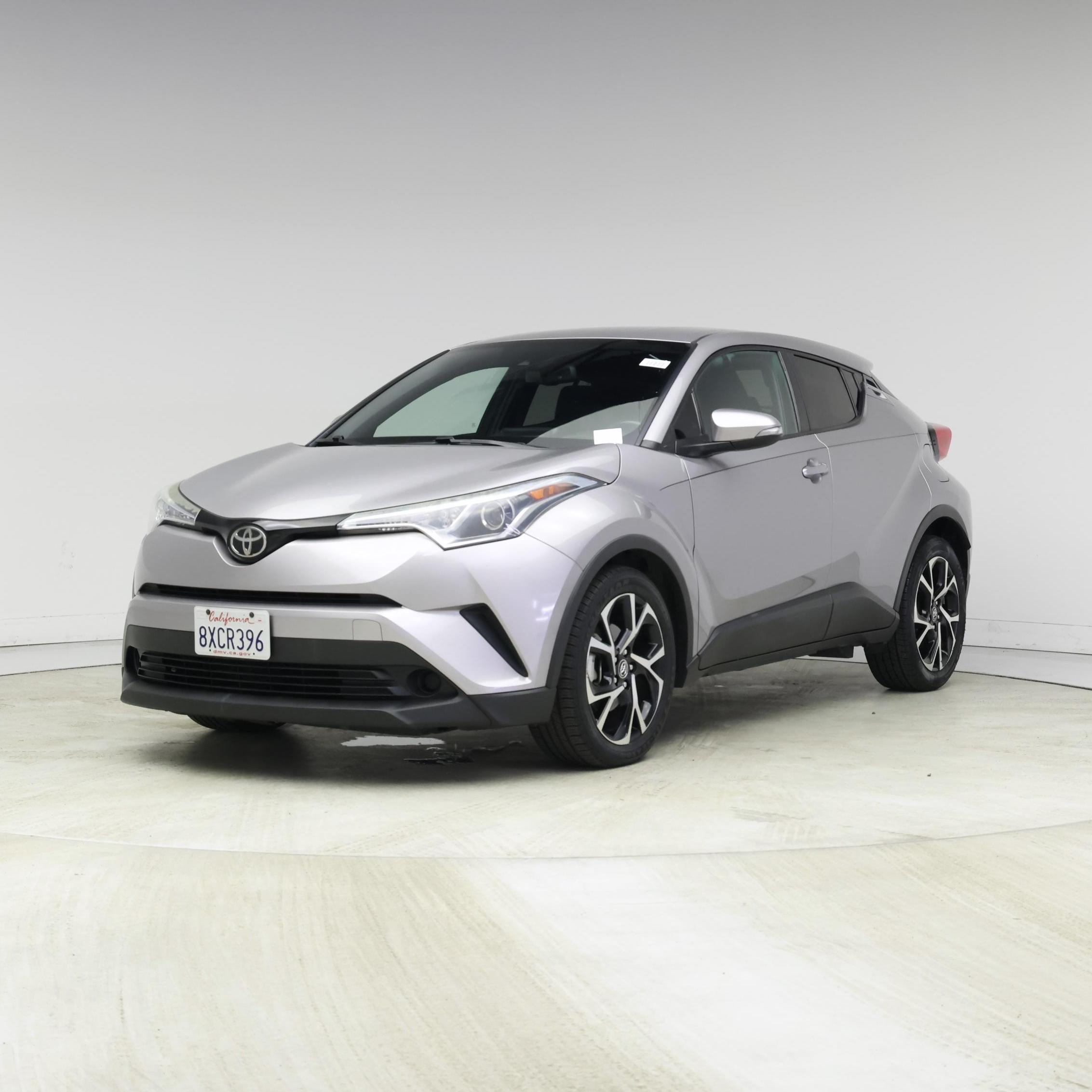 Thumbnail: 2018 Toyota C-HR - 4