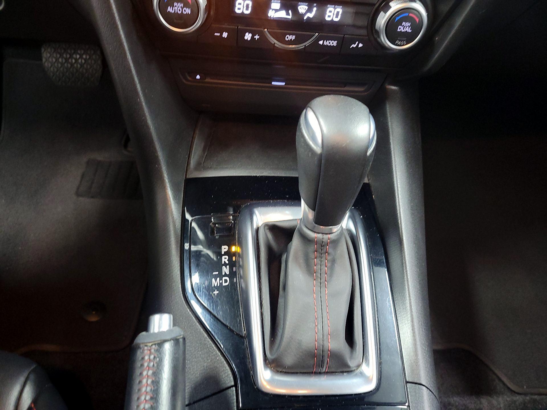 Thumbnail: 2016 Mazda Mazda3 - 17