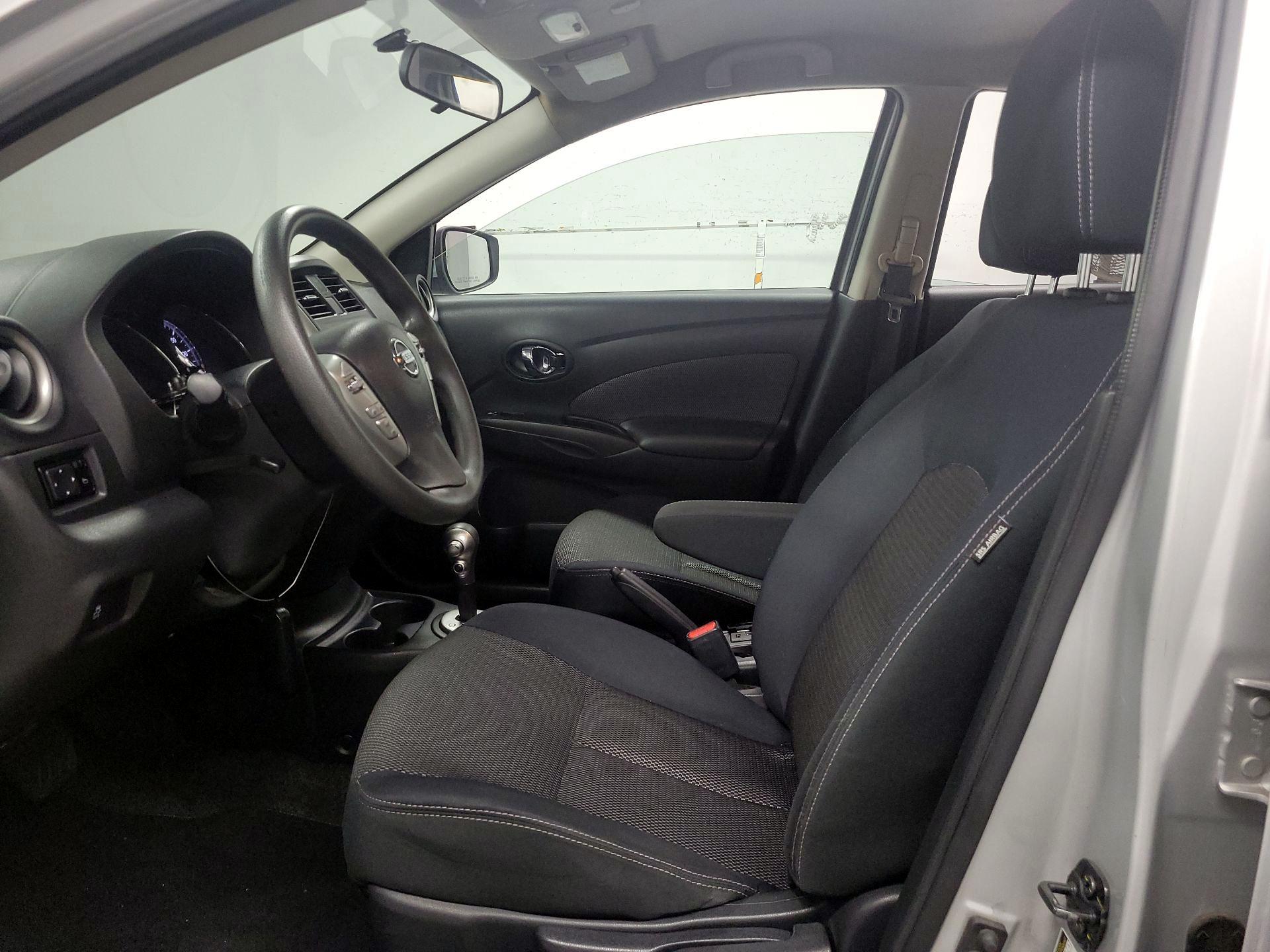 Thumbnail: 2016 Nissan Versa - 11