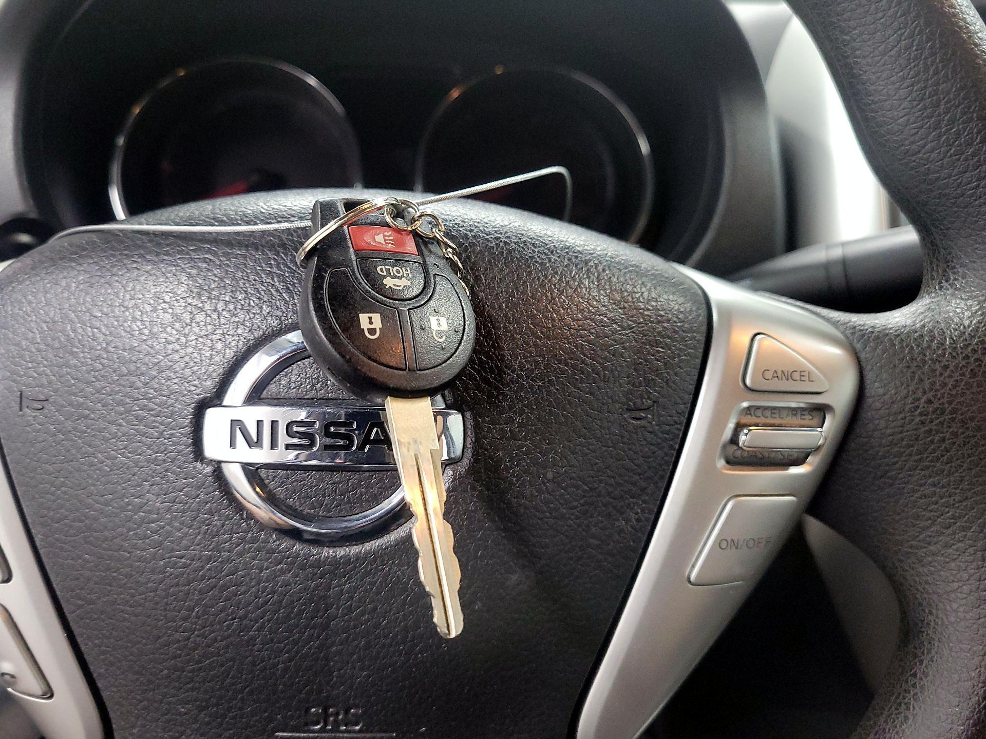 Thumbnail: 2016 Nissan Versa - 19