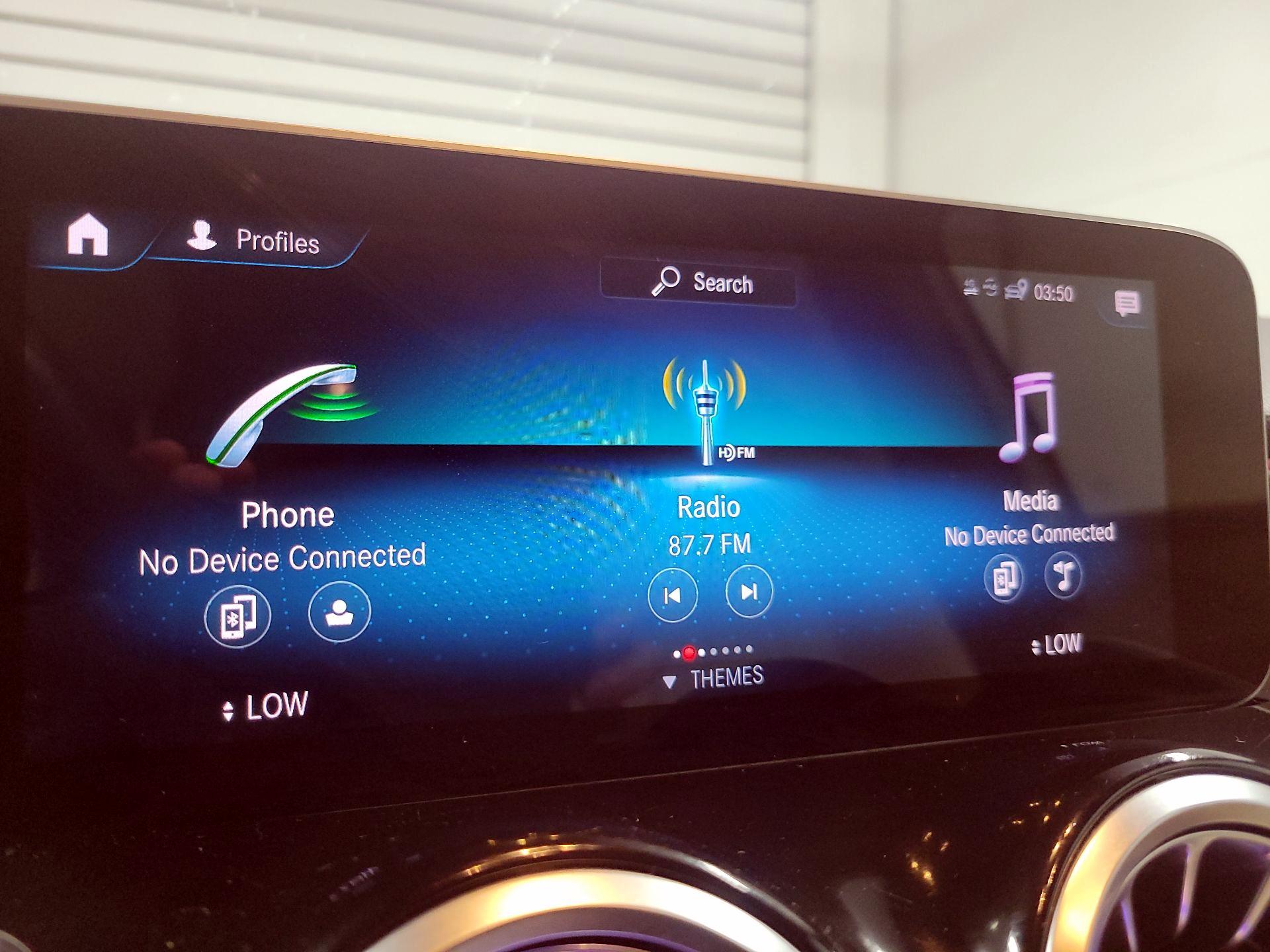 Thumbnail: 2020 Mercedes-Benz GLB - 15