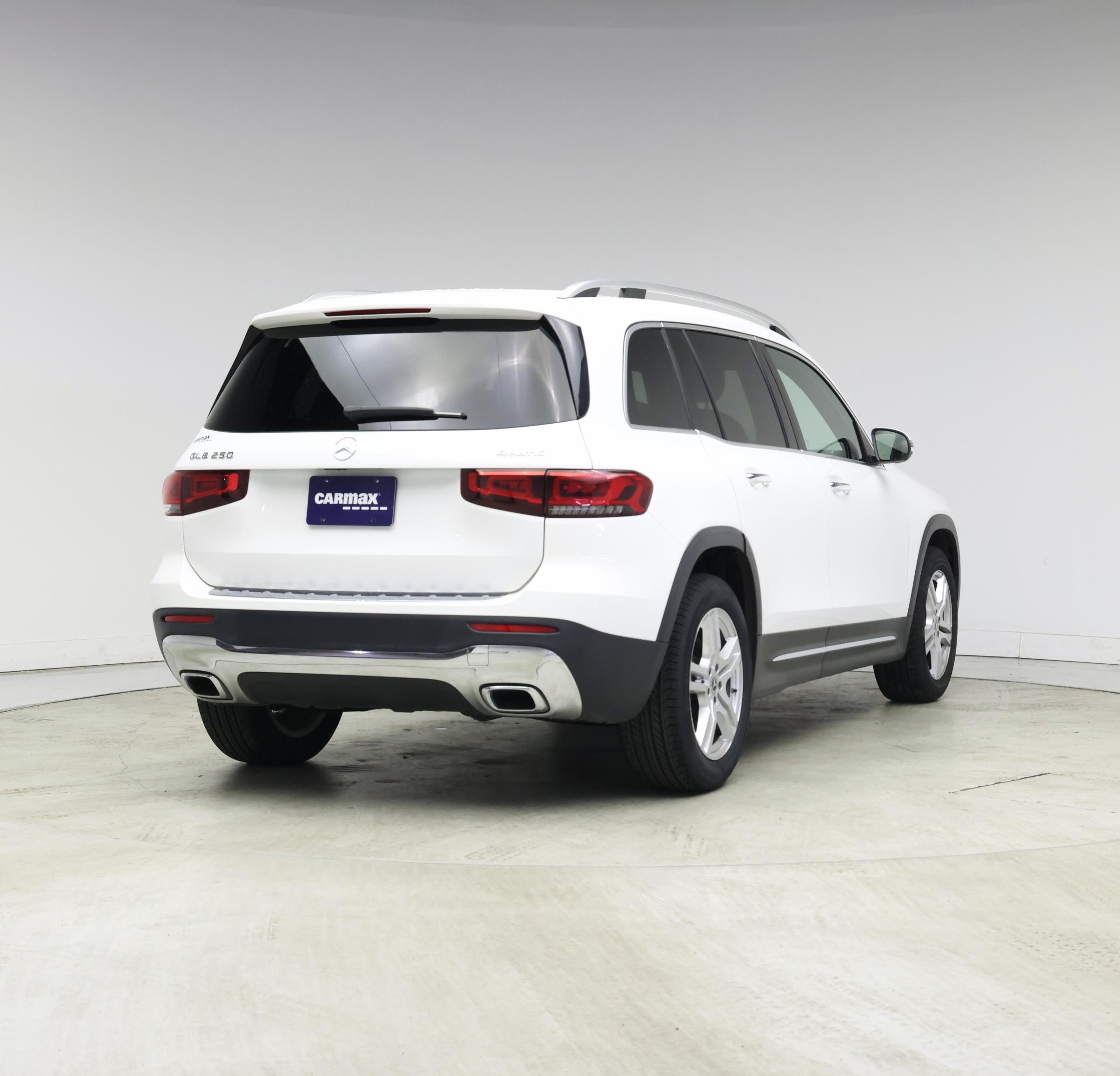 Thumbnail: 2020 Mercedes-Benz GLB - 8