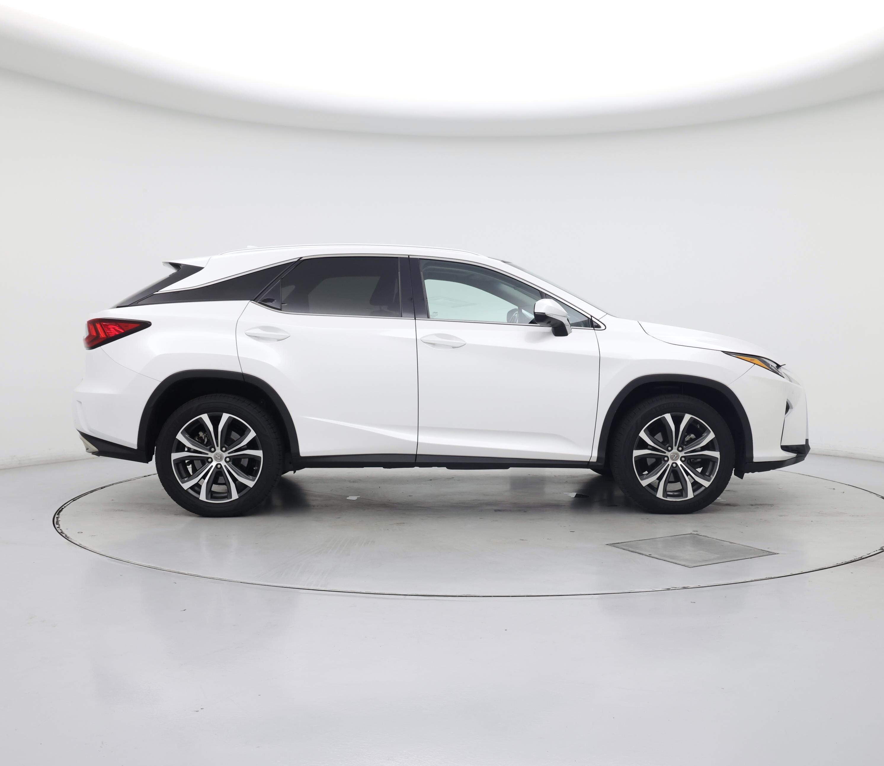 Thumbnail: 2017 Lexus RX - 7