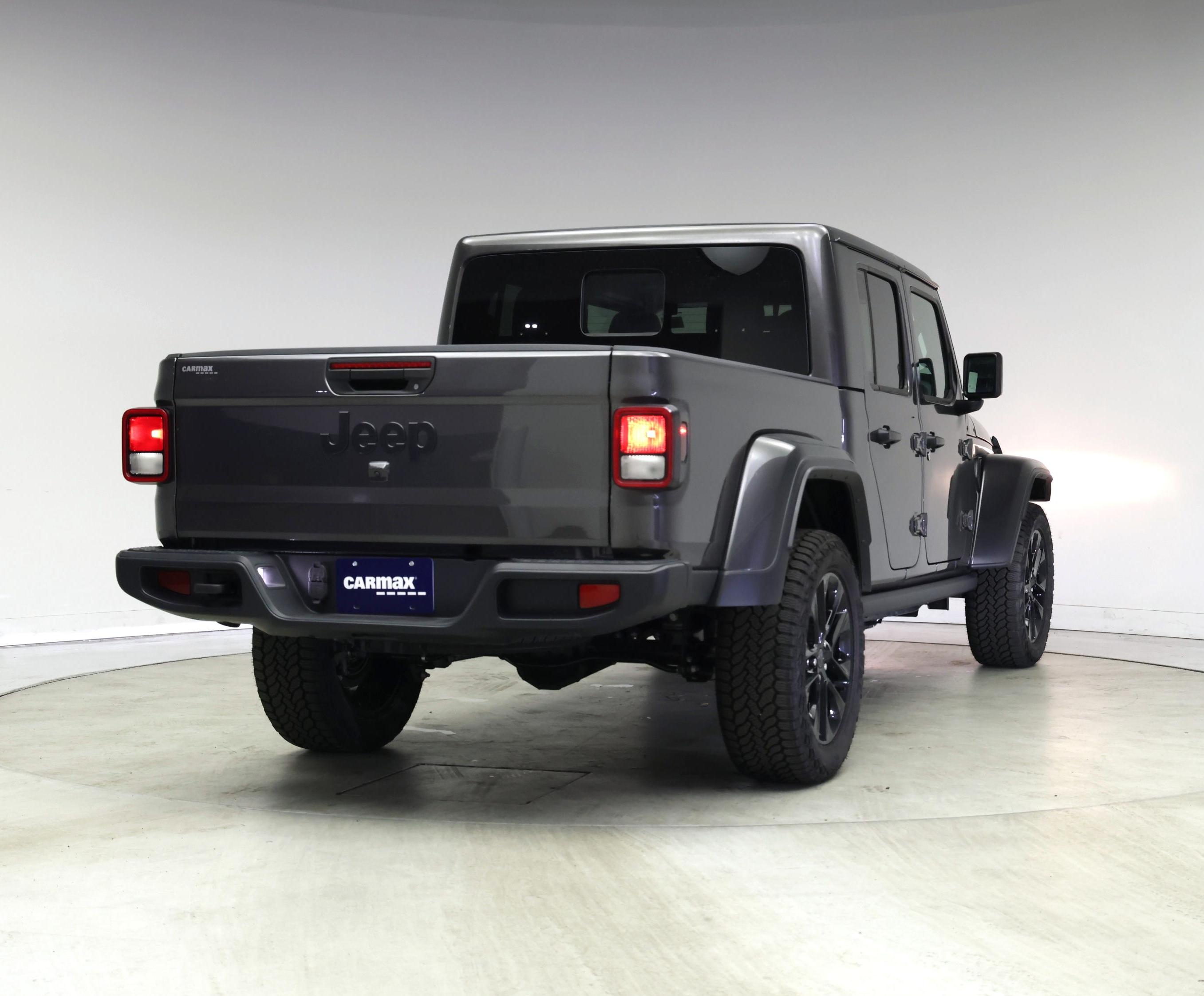 Thumbnail: 2025 Jeep Gladiator - 8
