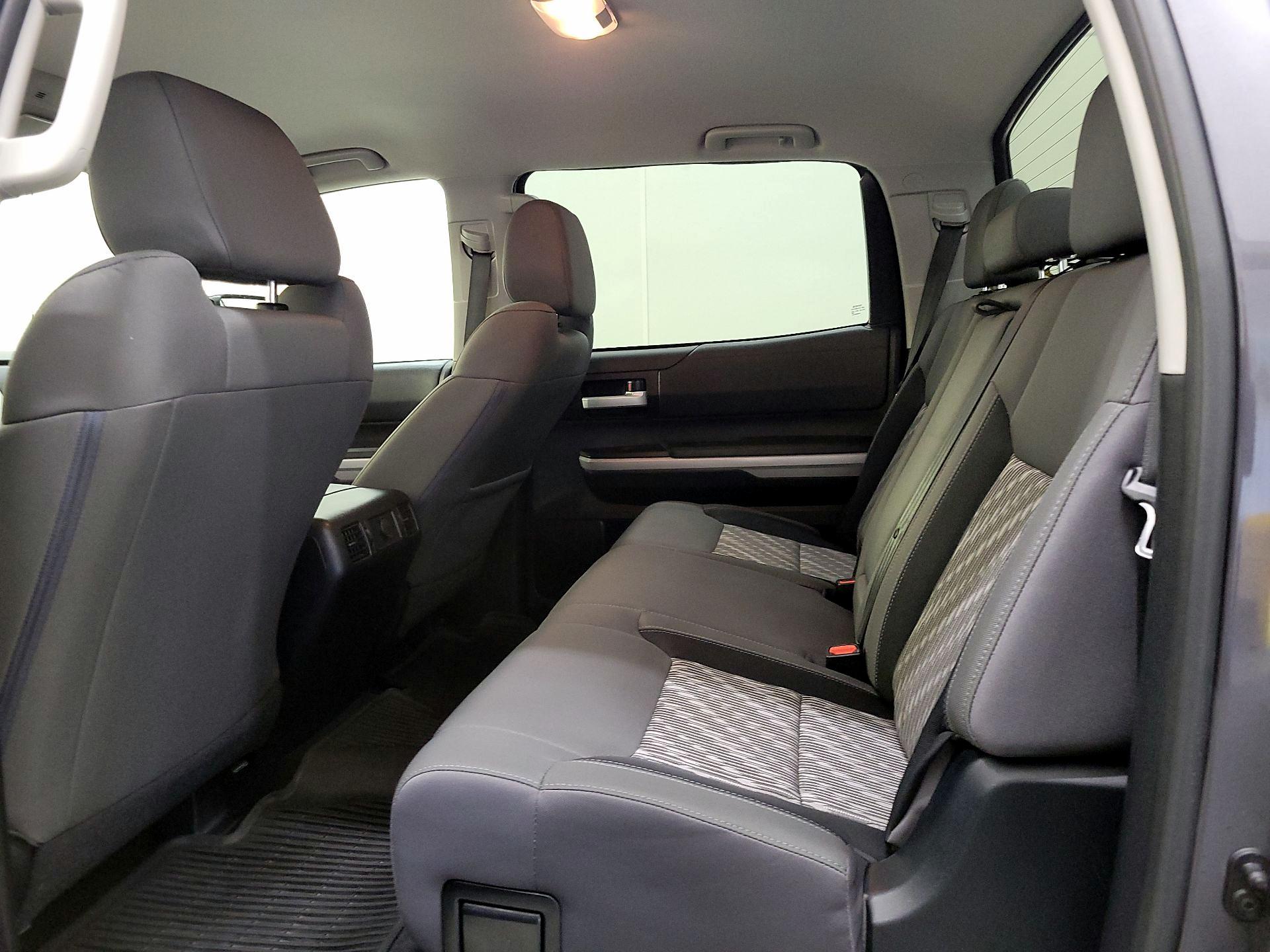 Thumbnail: 2018 Toyota Tundra - 19