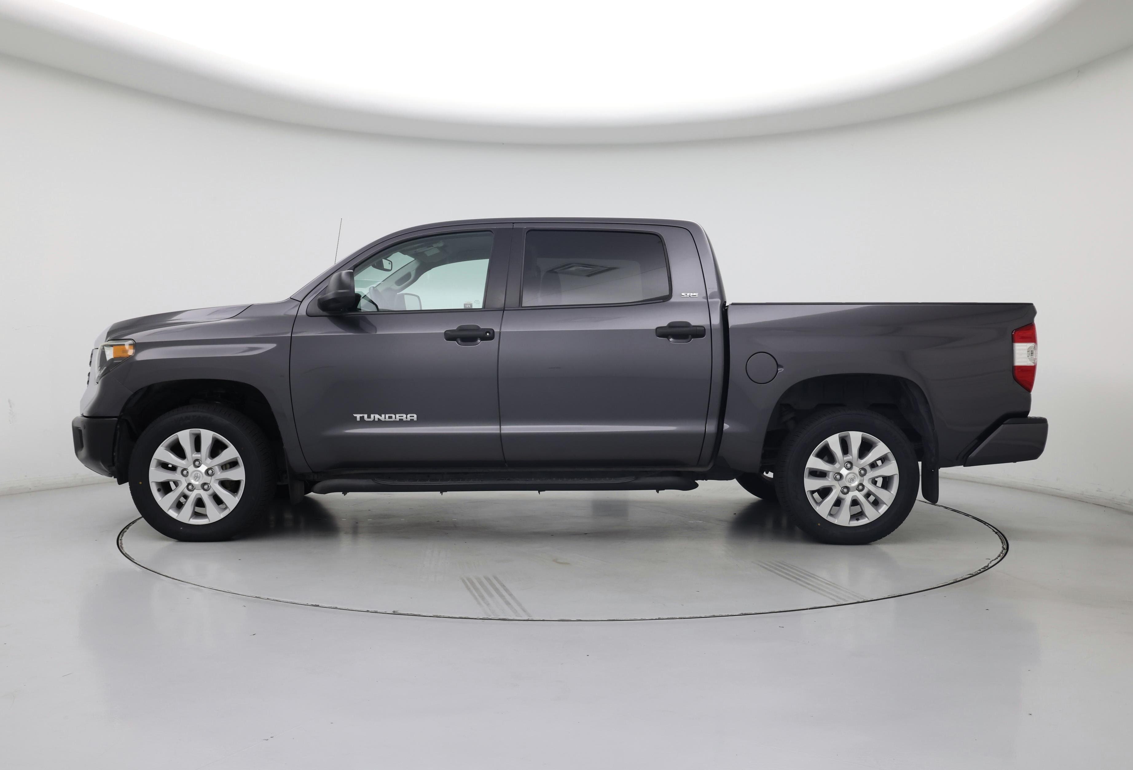 Thumbnail: 2018 Toyota Tundra - 3