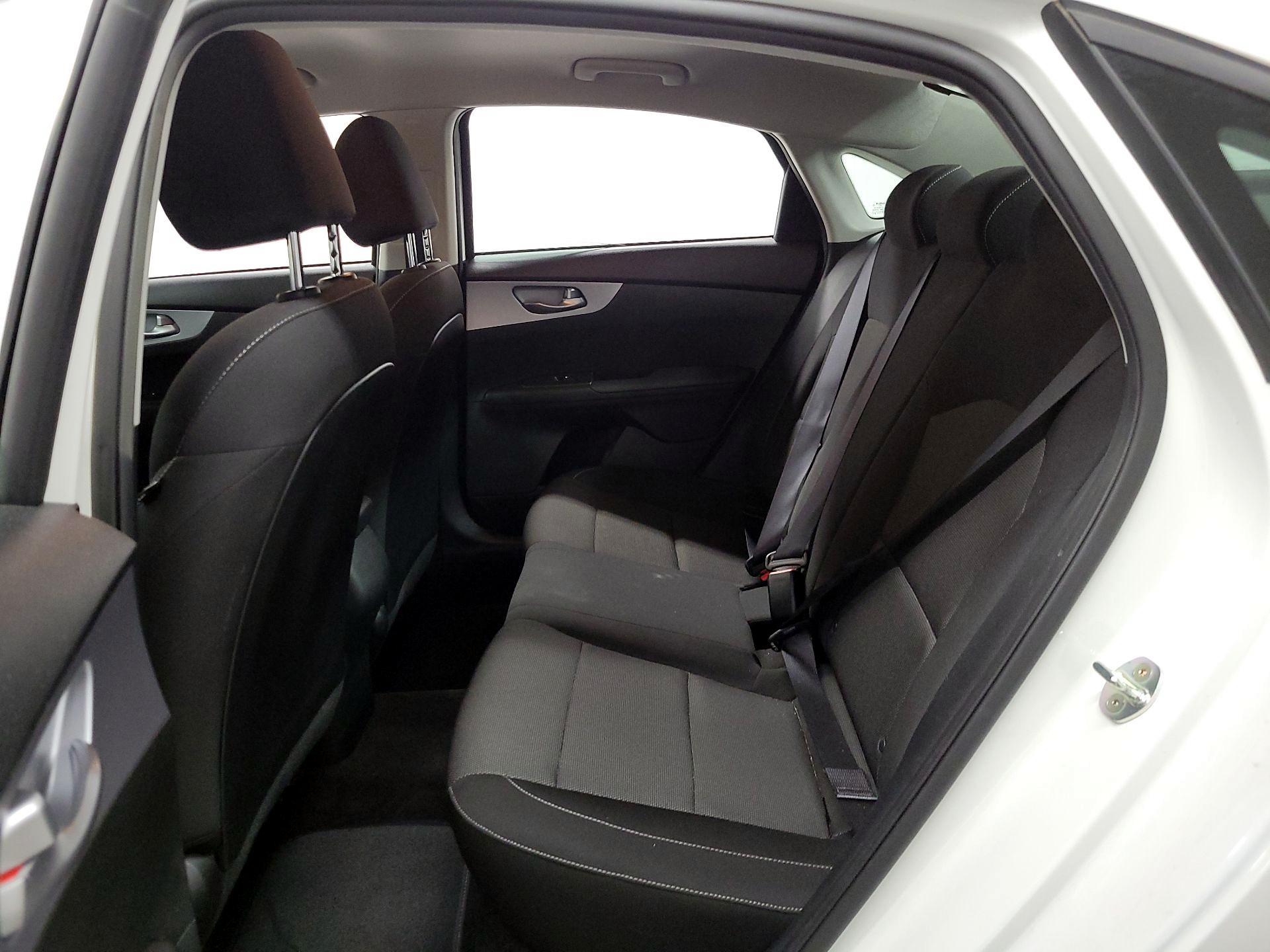 Thumbnail: 2023 Kia Forte - 18