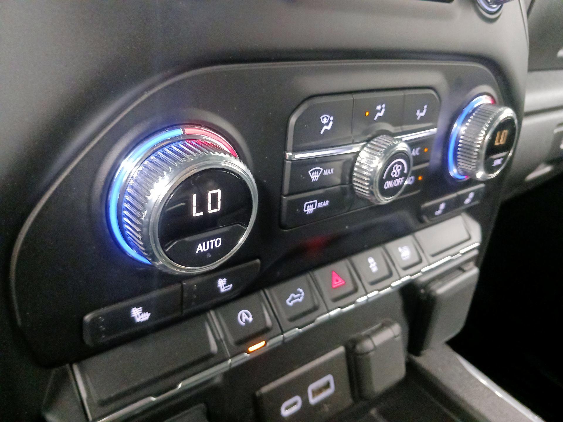 Thumbnail: 2021 GMC Sierra 1500 - 12