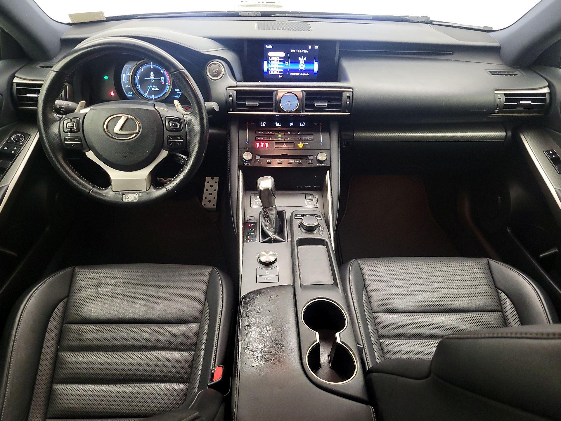 Thumbnail: 2017 Lexus IS - 9