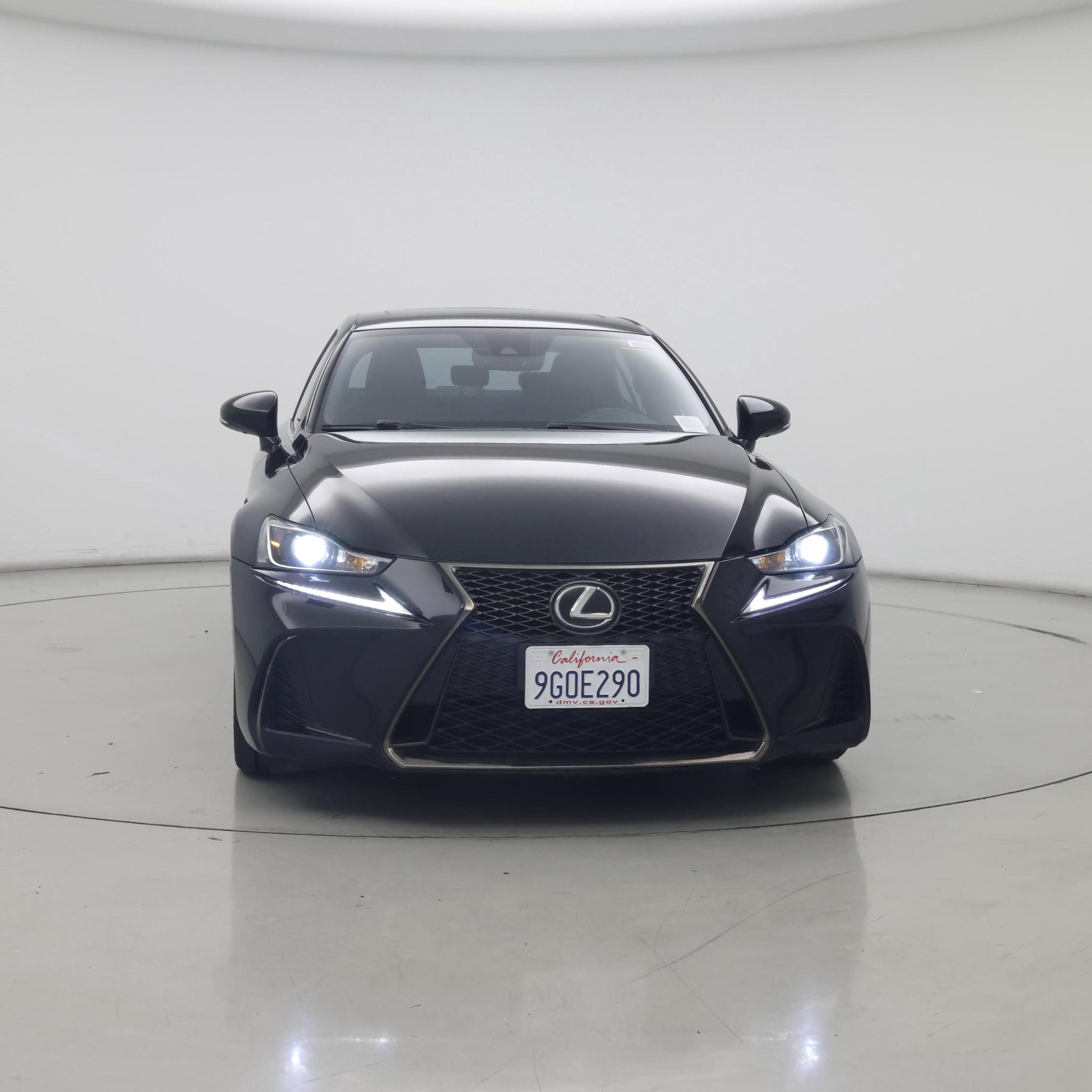 Thumbnail: 2017 Lexus IS - 5