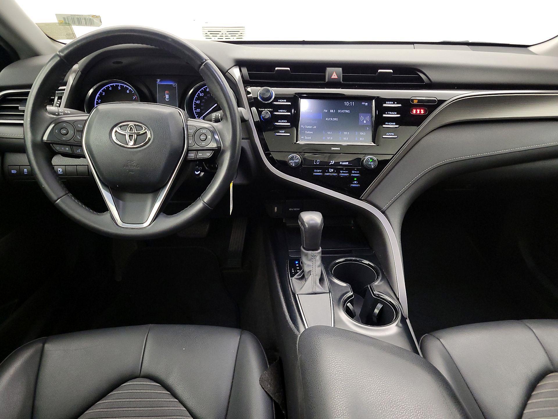 Thumbnail: 2020 Toyota Camry - 9