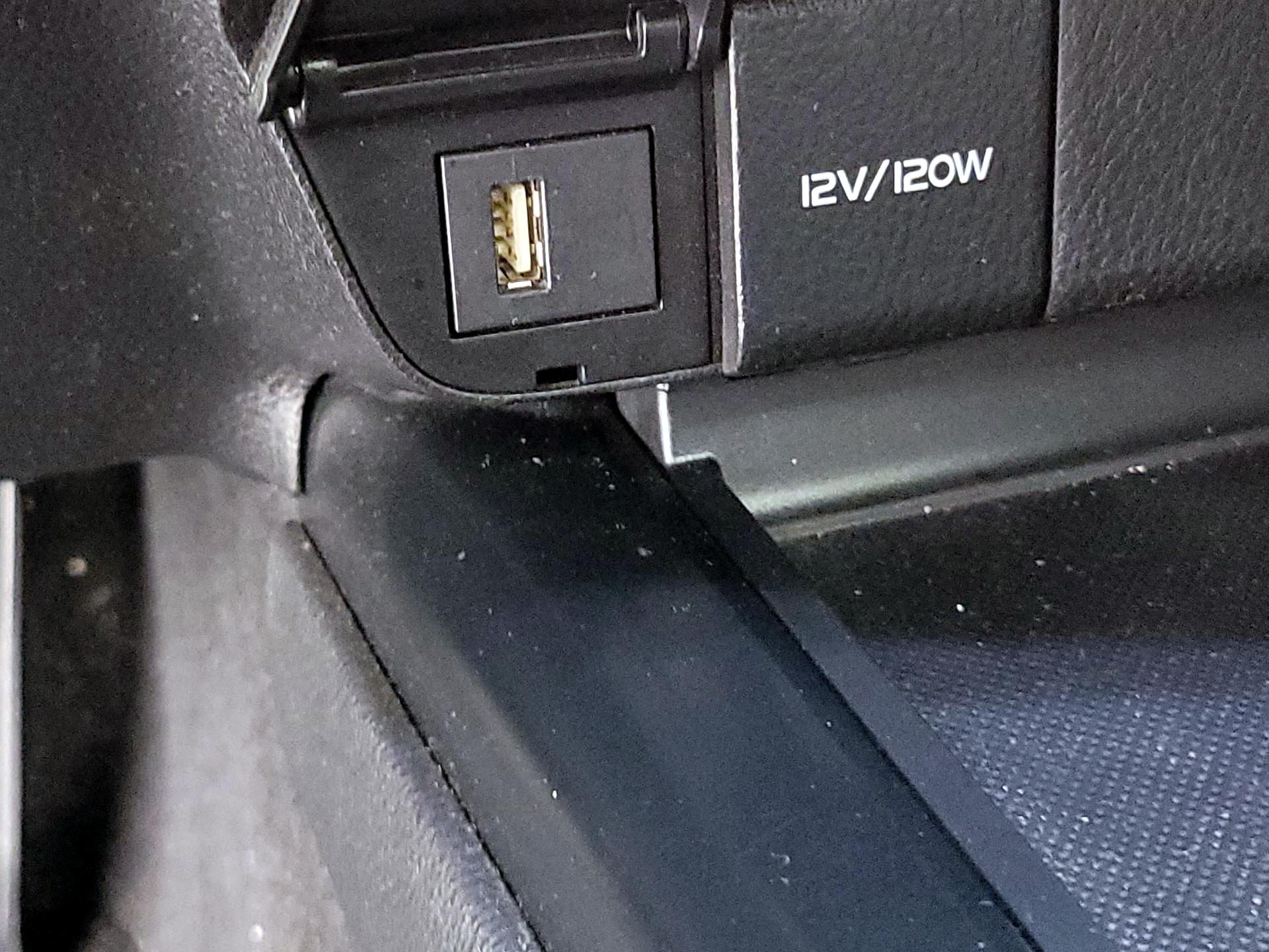 Thumbnail: 2020 Toyota Camry - 18