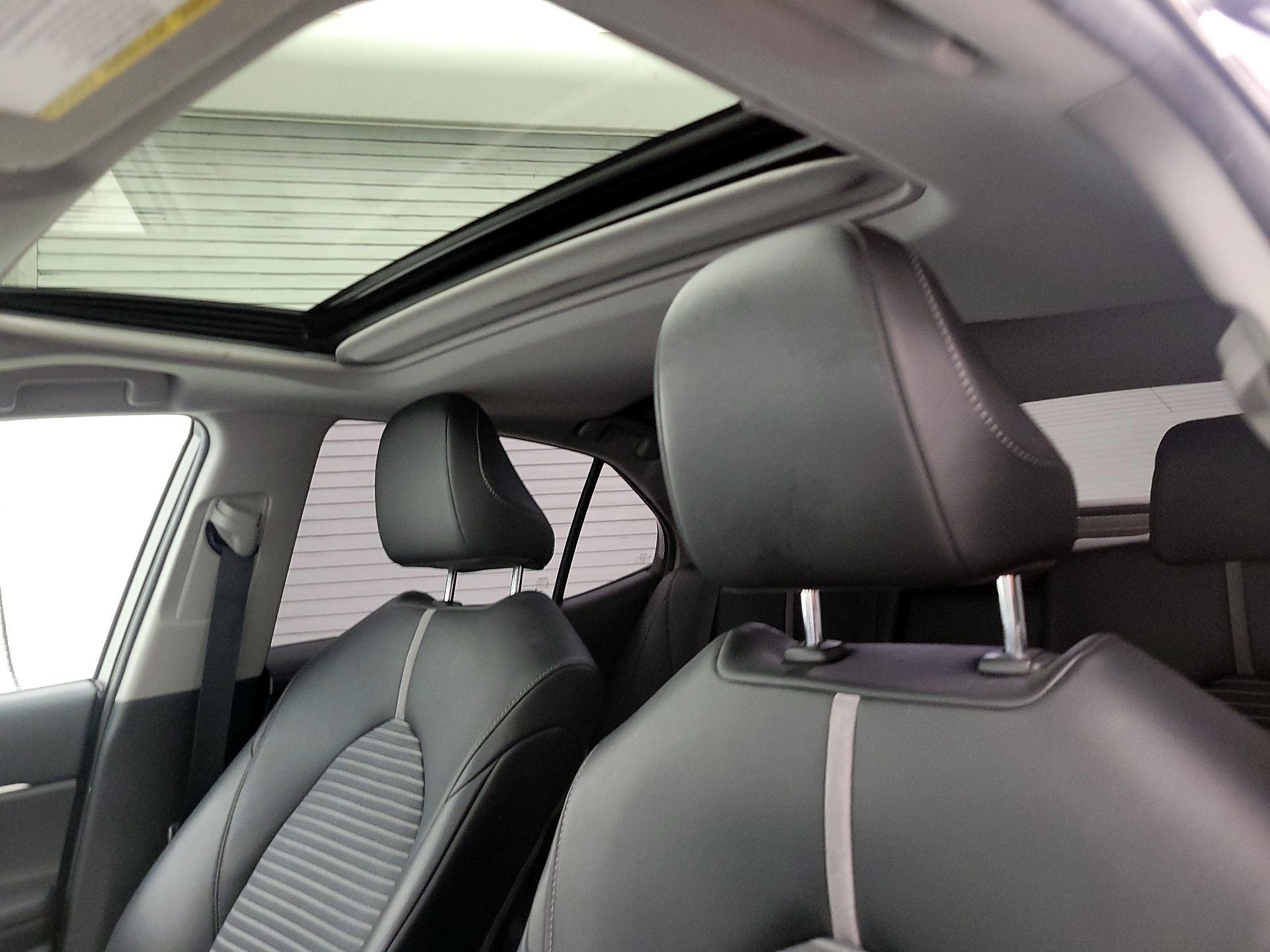 Thumbnail: 2020 Toyota Camry - 19