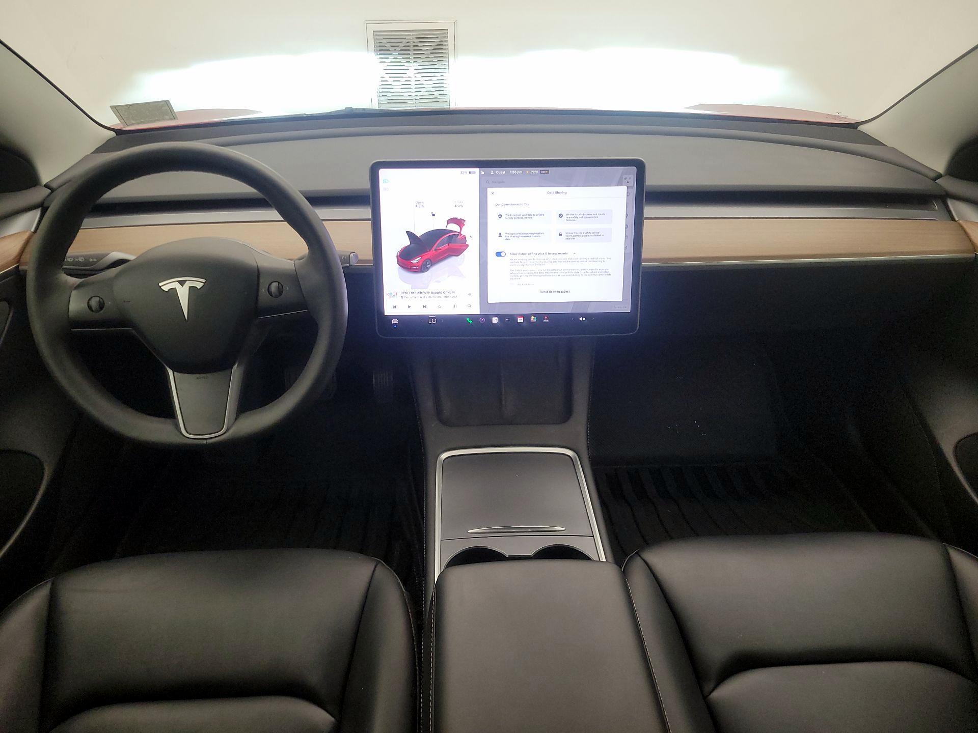 Thumbnail: 2023 Tesla Model 3 - 9