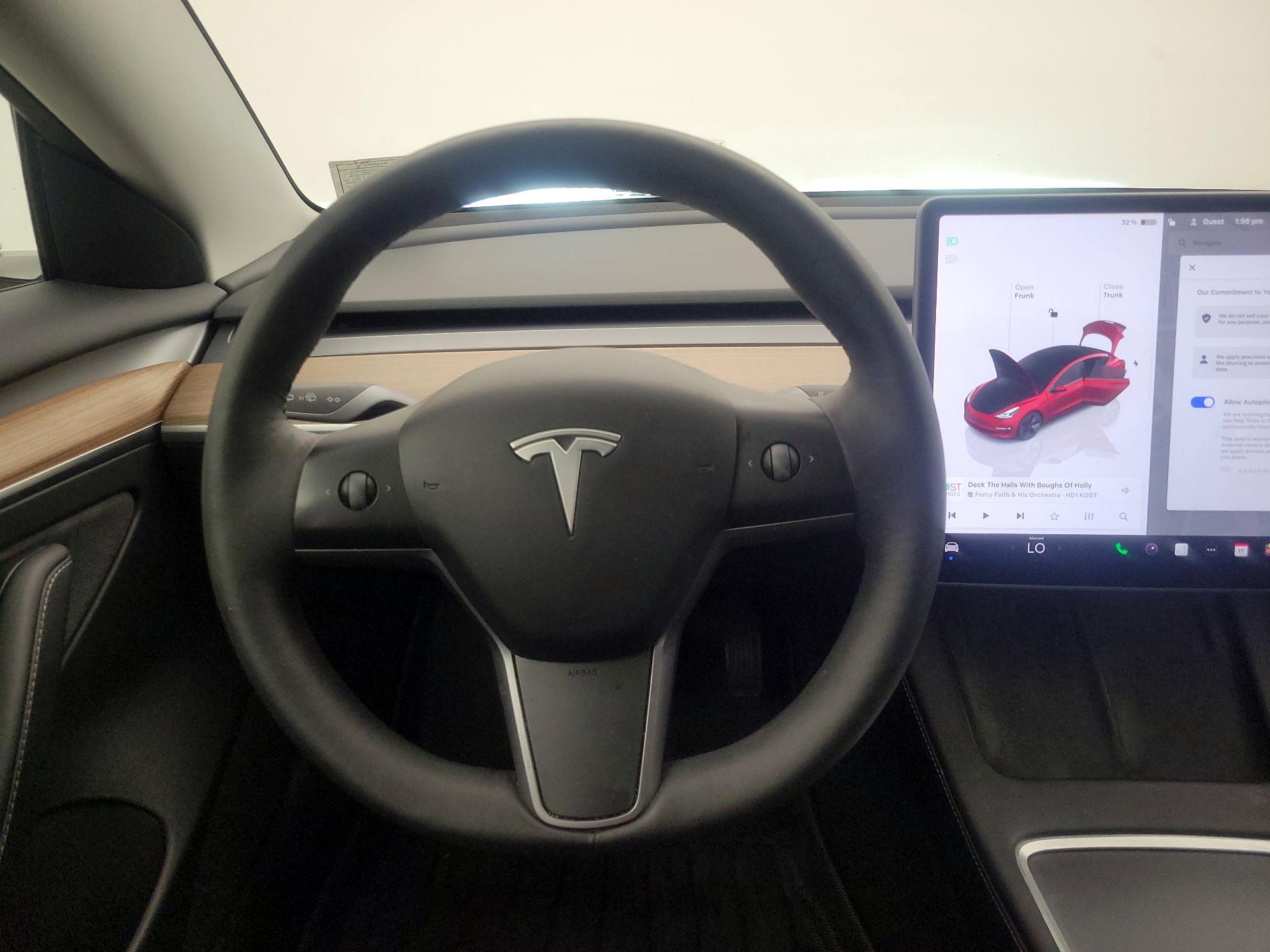 Thumbnail: 2023 Tesla Model 3 - 10