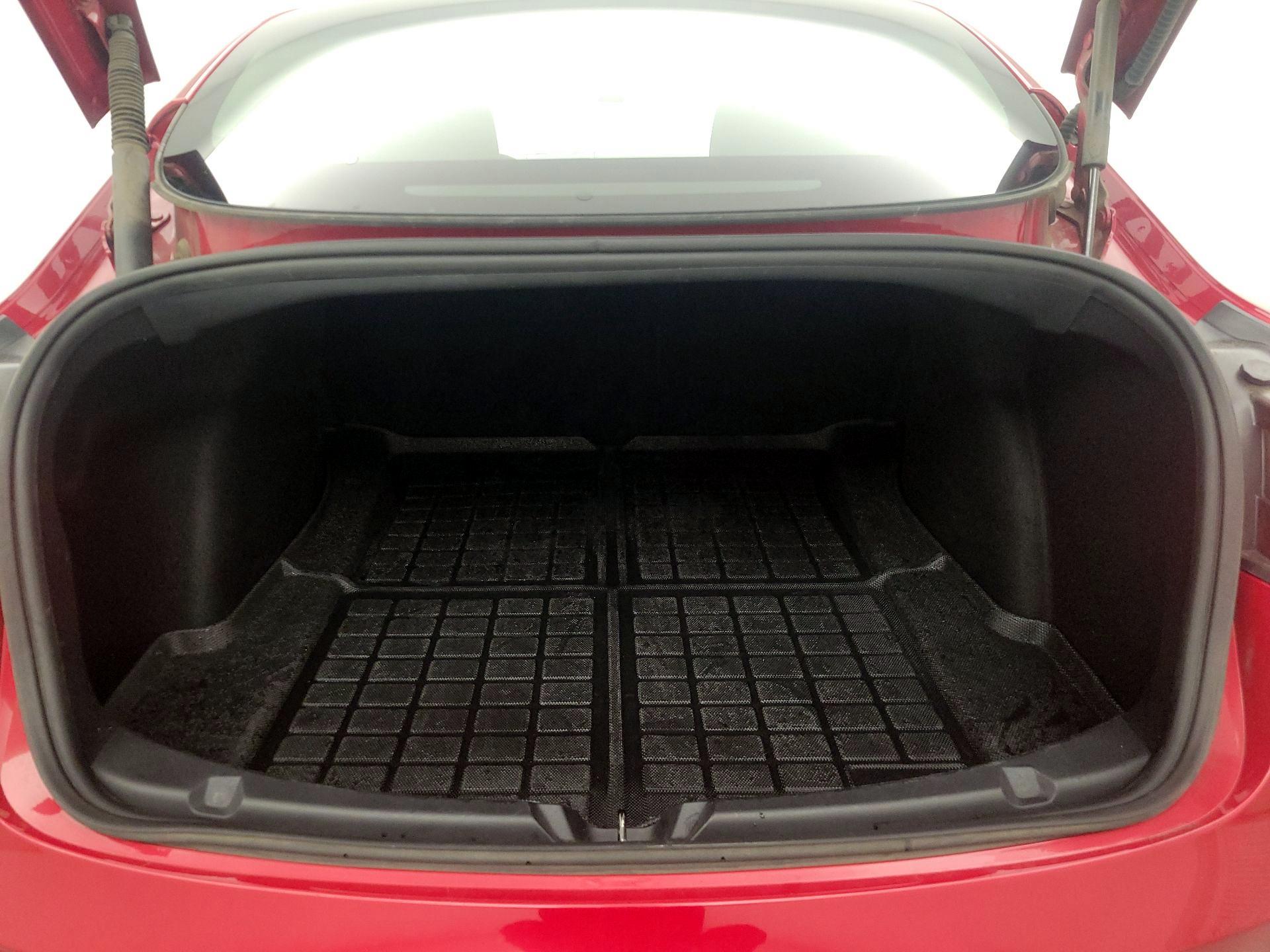 Thumbnail: 2023 Tesla Model 3 - 19