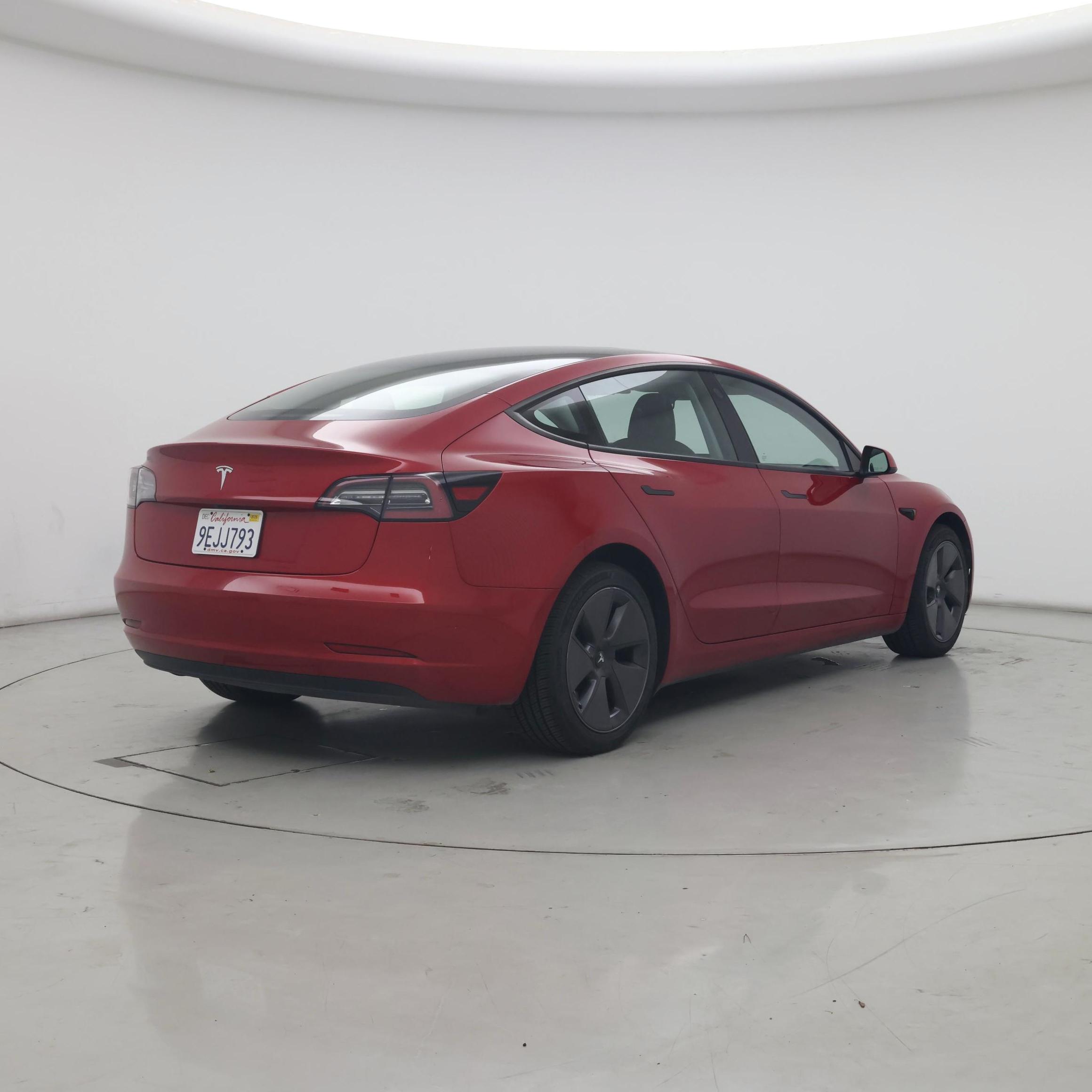 Thumbnail: 2023 Tesla Model 3 - 8